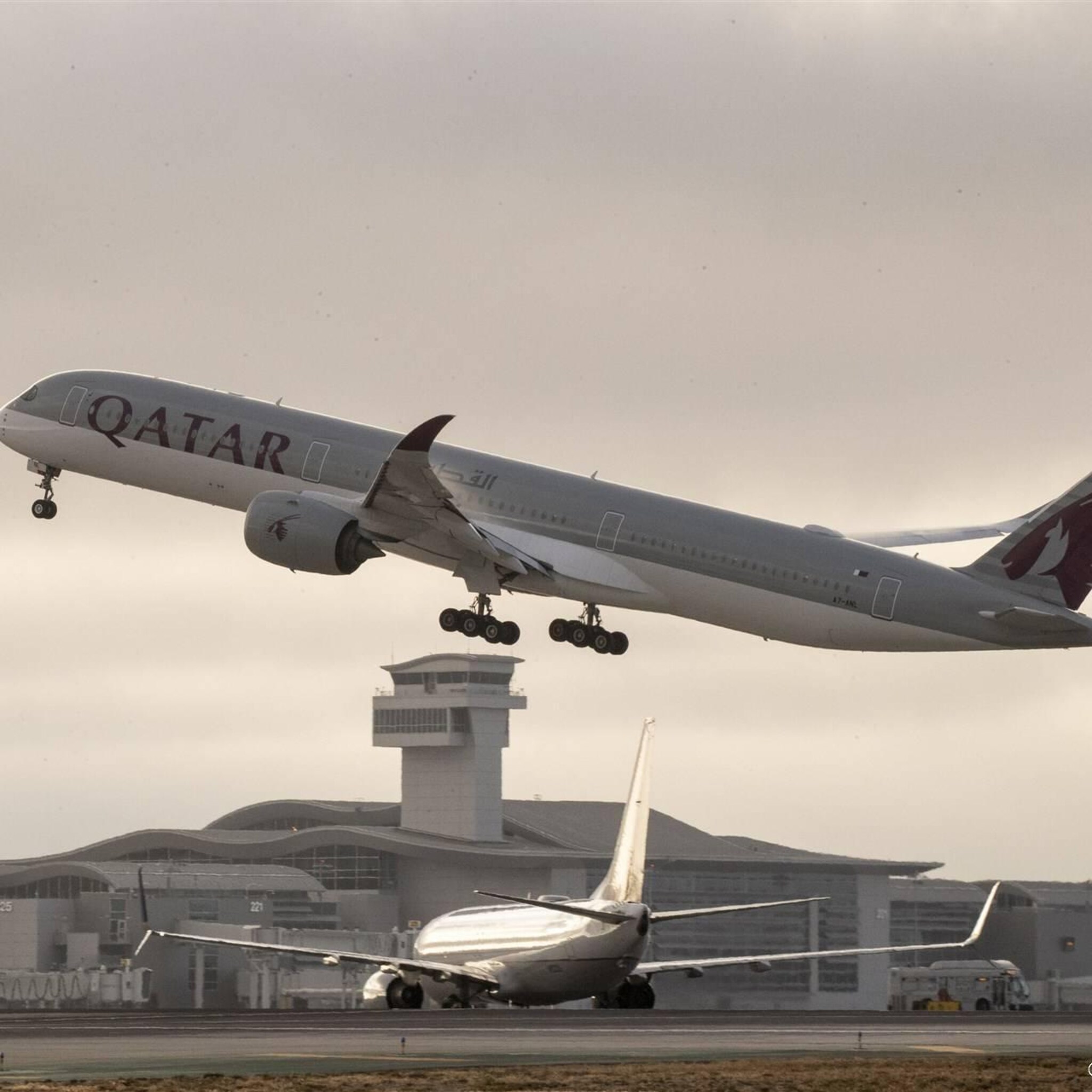 airbus en qatar airways lossen geschil over a350 jets op