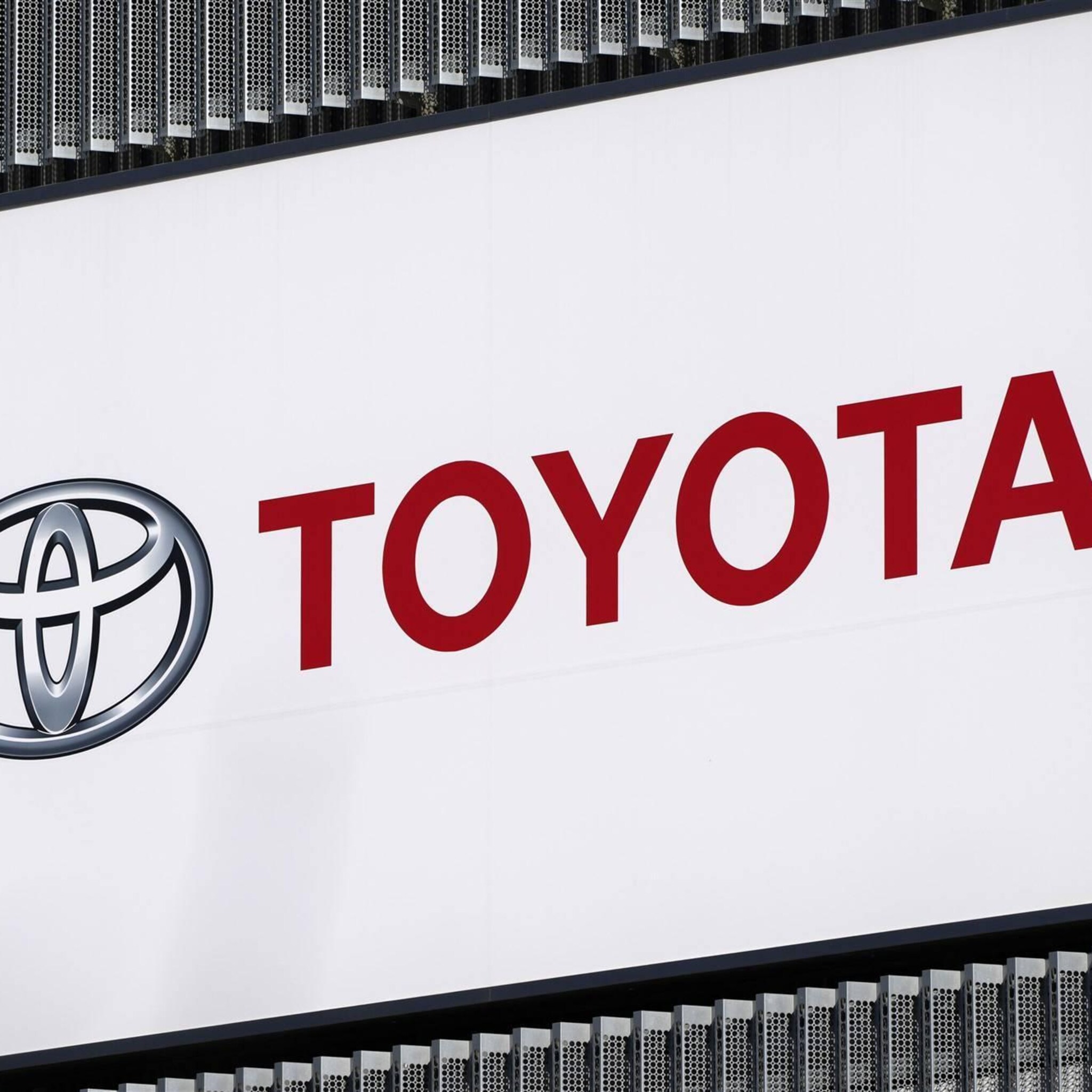 toyota opnieuw grootste autoverkoper ter wereld