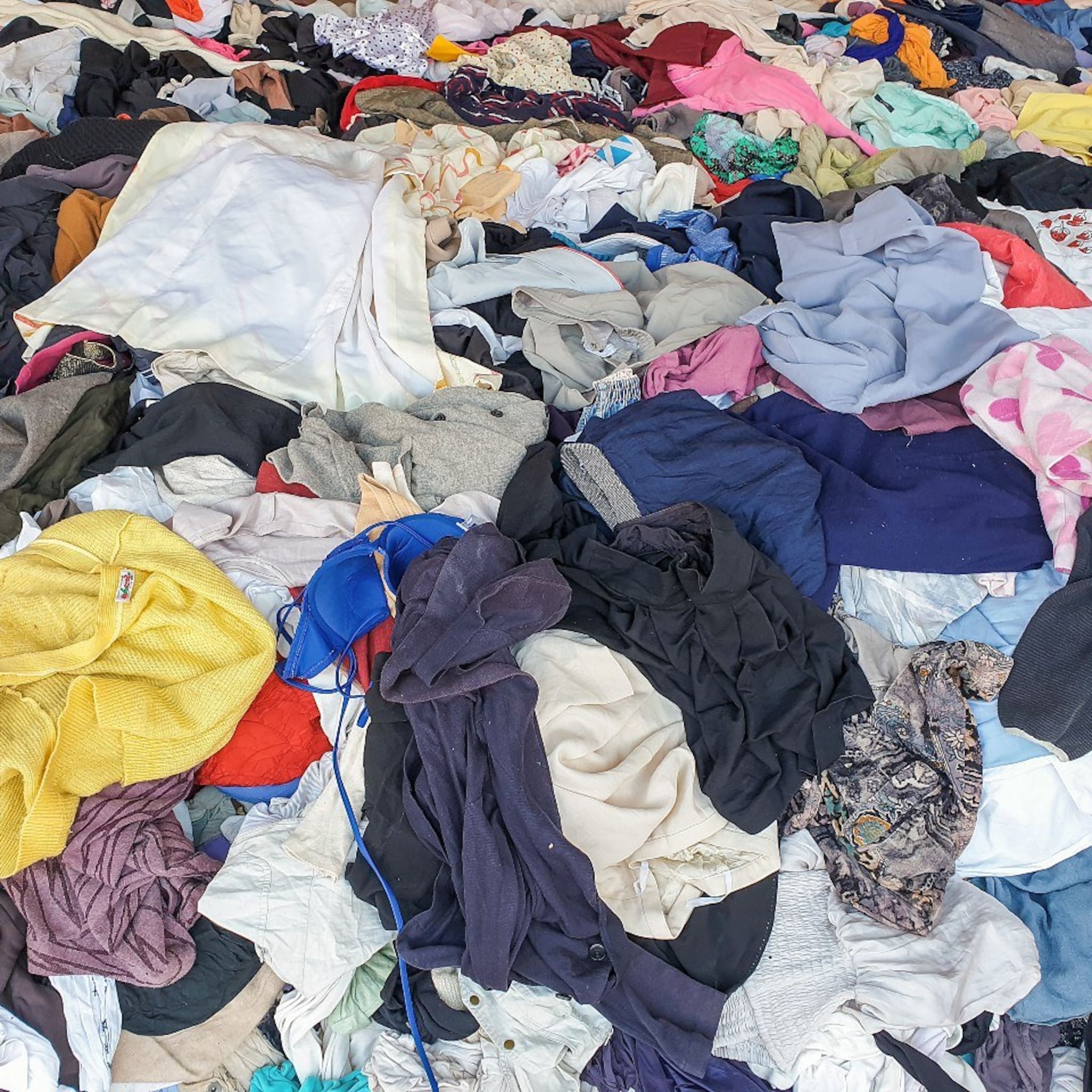branche is aan zet kleding moet een tweede leven krijgen