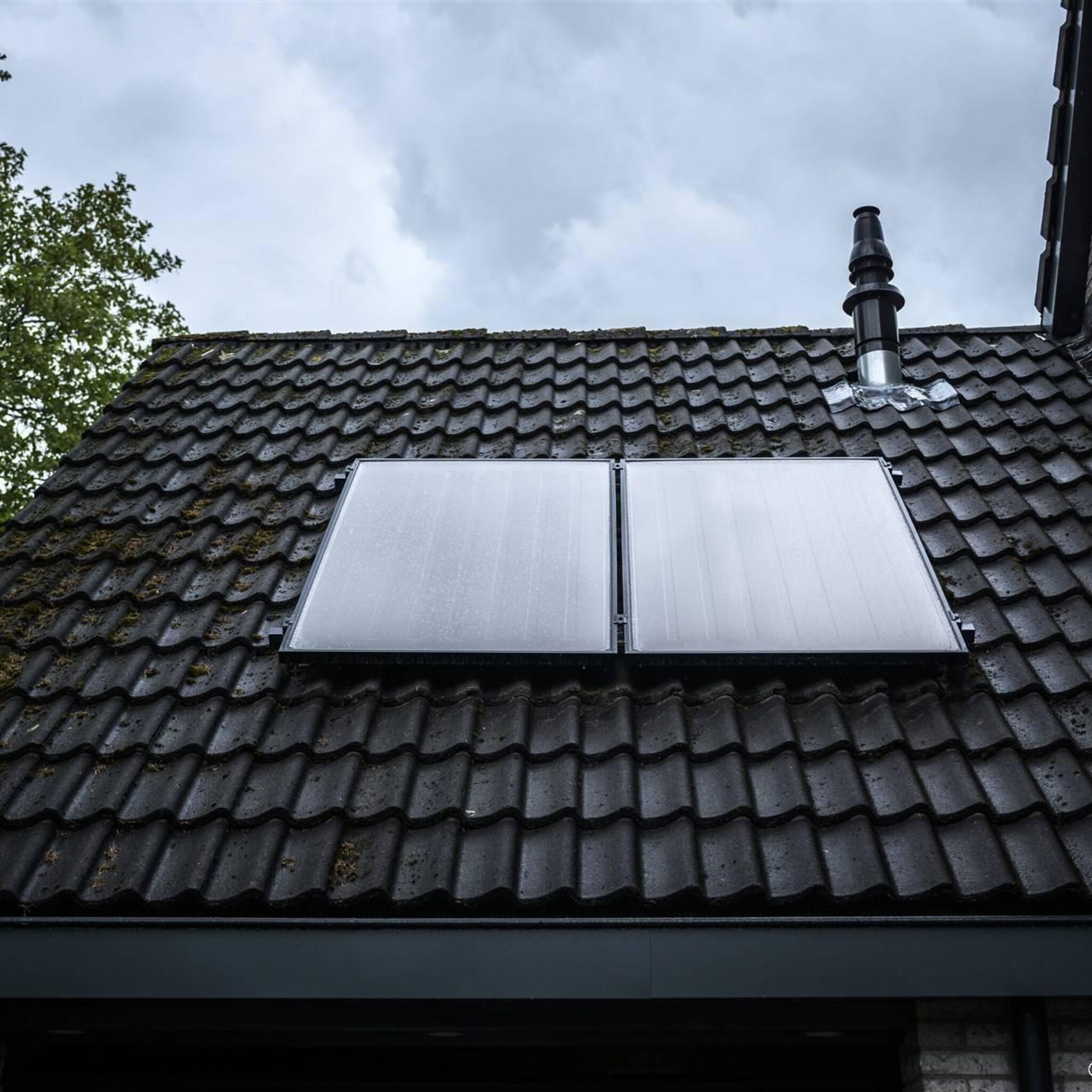 historische groei aantal zonnepanelen op woningdaken in 2022