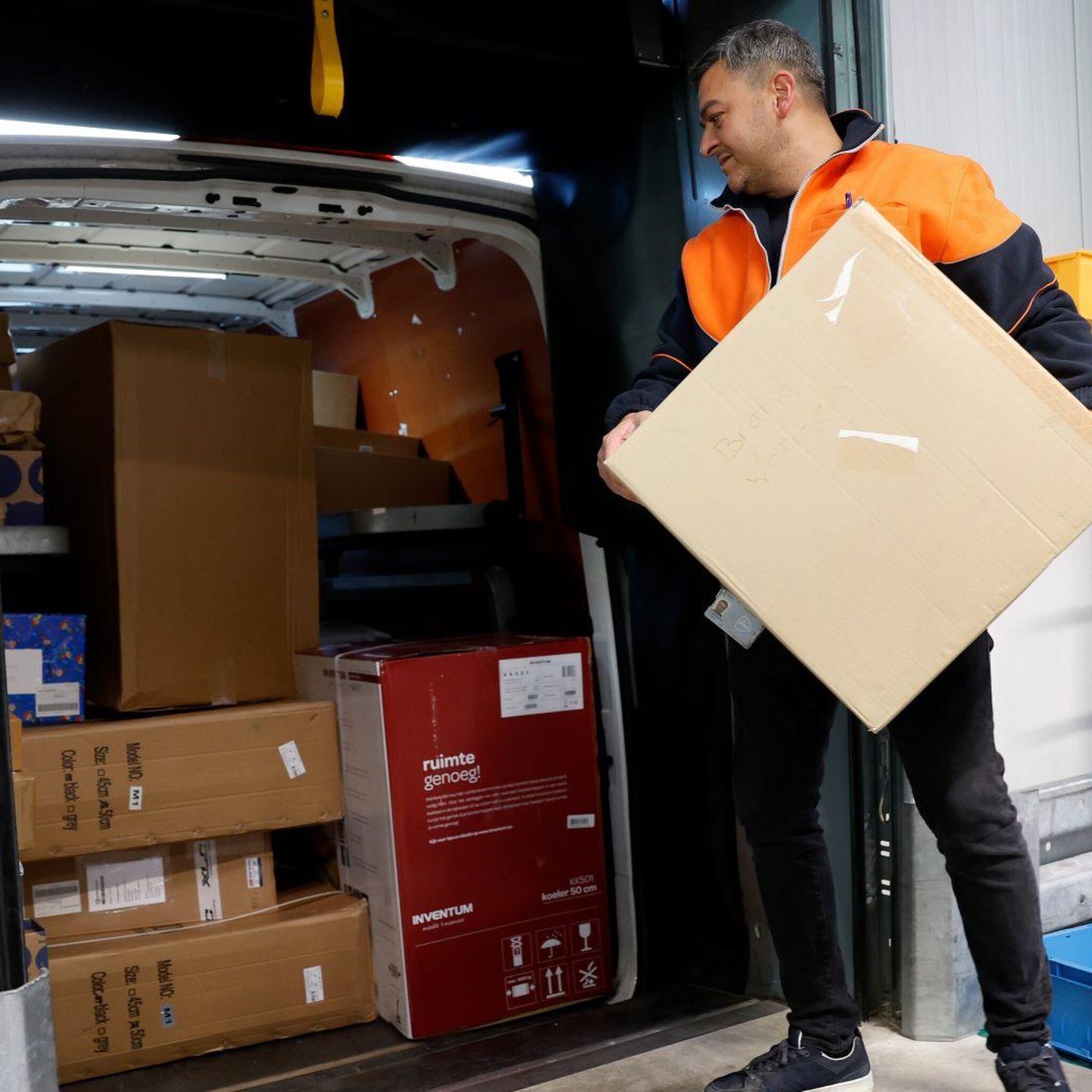 steeds meer consumenten betalen zonder mokken retourkosten