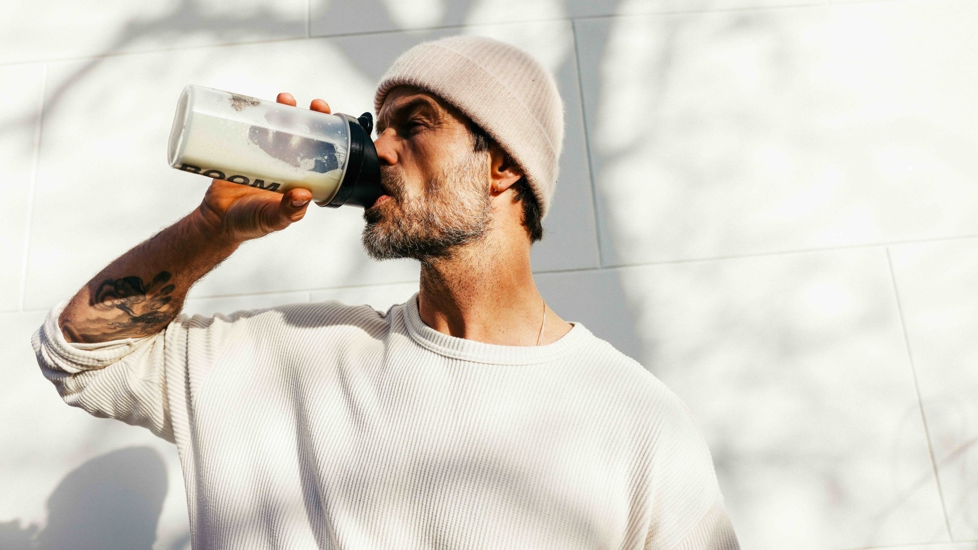 Arie Boomsma is de samenwerking met Vitamines.com aangegaan en ontwikkelde BOOM.
