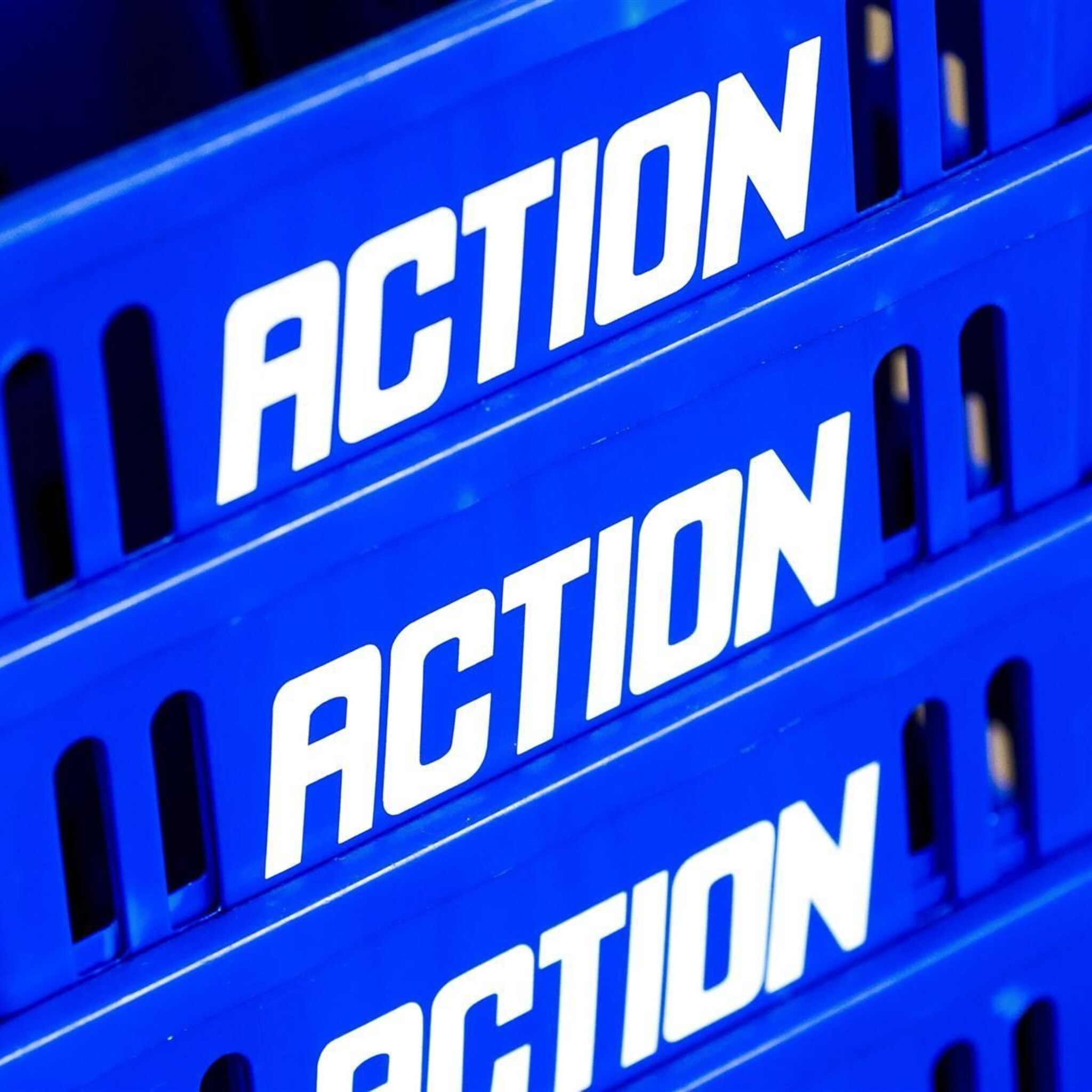 verkoop fleecedekens helpt koopjesketen action aan meer omzet