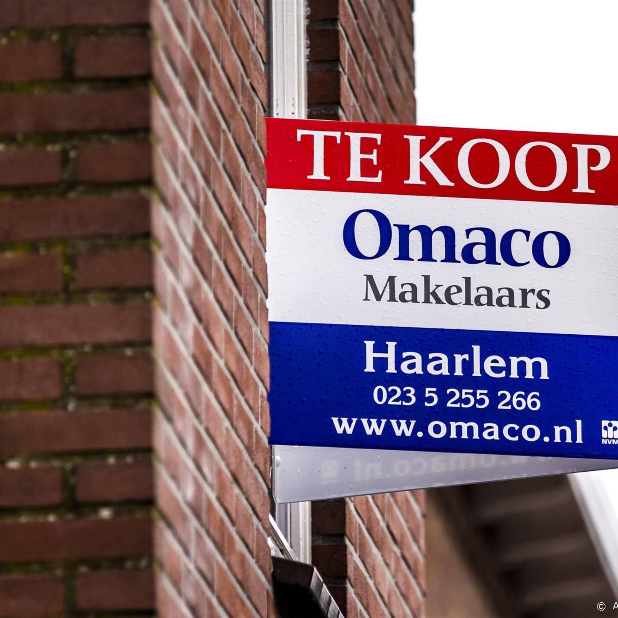 abn amro huizen worden in twee jaar 10 procent goedkoper
