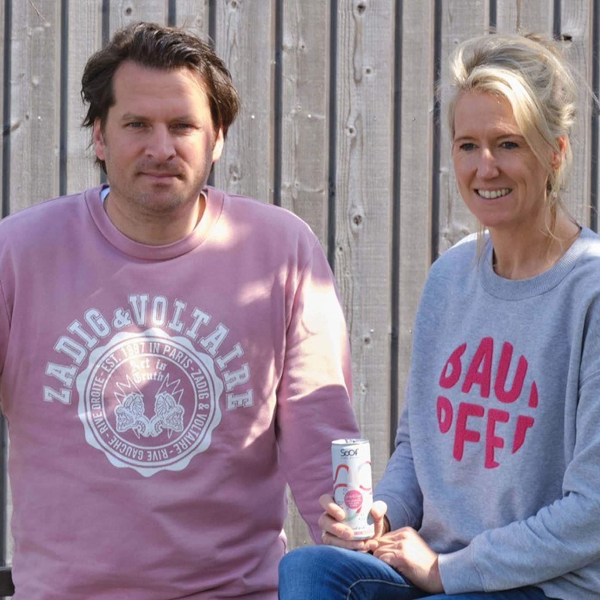 daan en nicole vallen met eigen siroop en limonademerk soof frisdrankschap aan