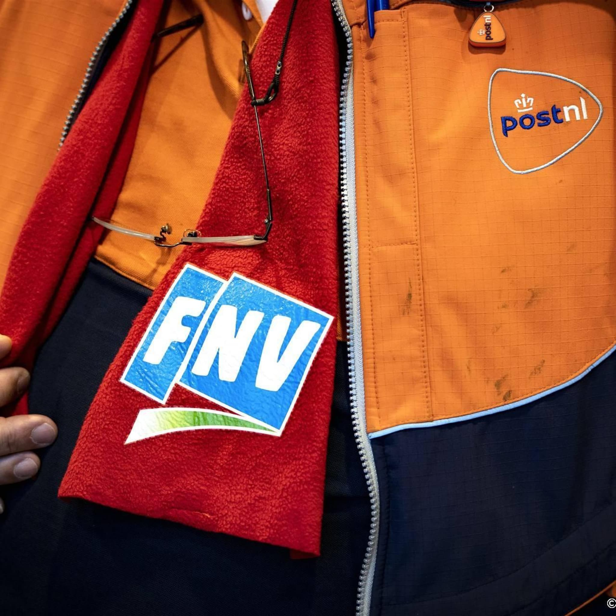 vrachtwagenchauffeurs postnl staken donderdag en vrijdag opnieuw