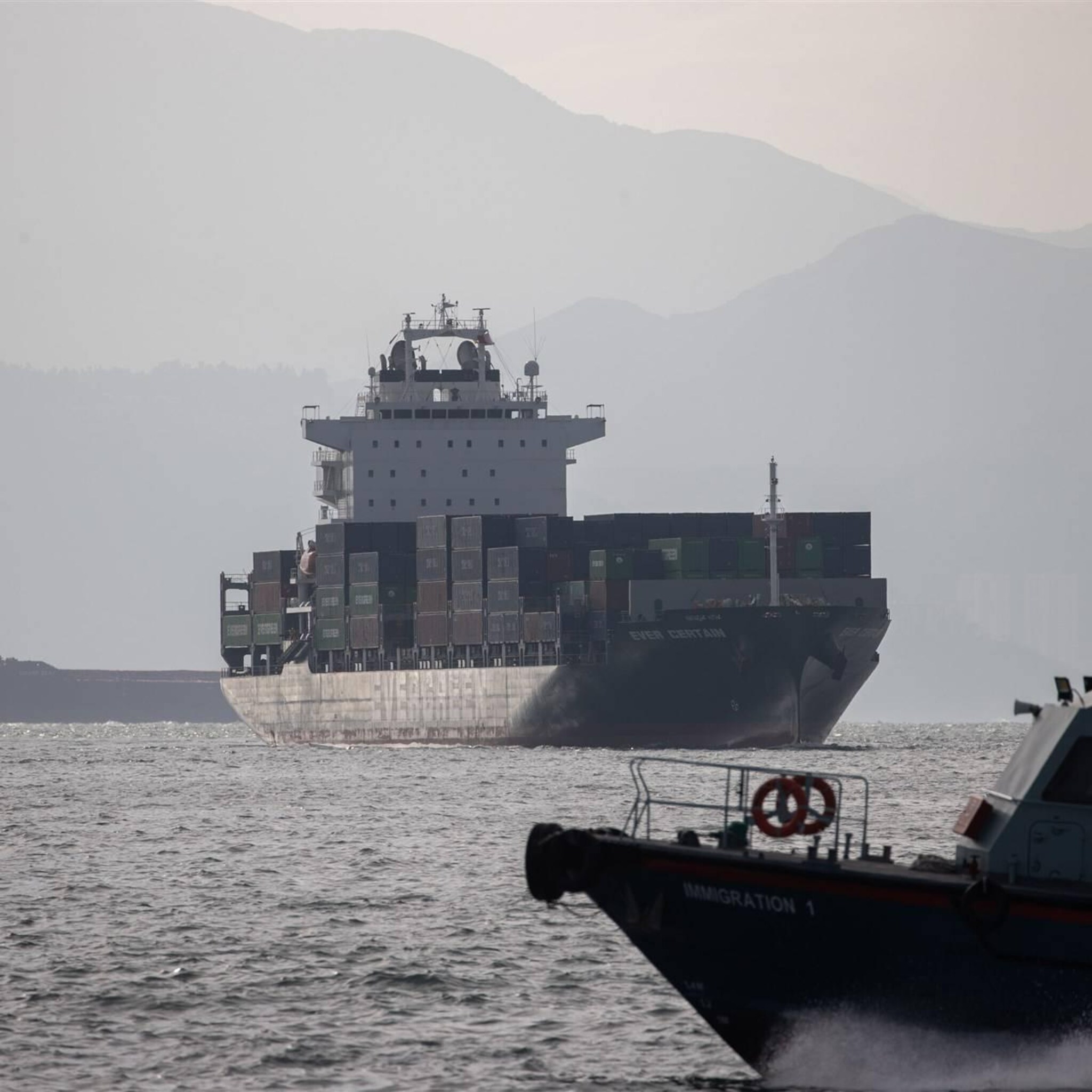reuters tankers met russische olie op weg naar india en china