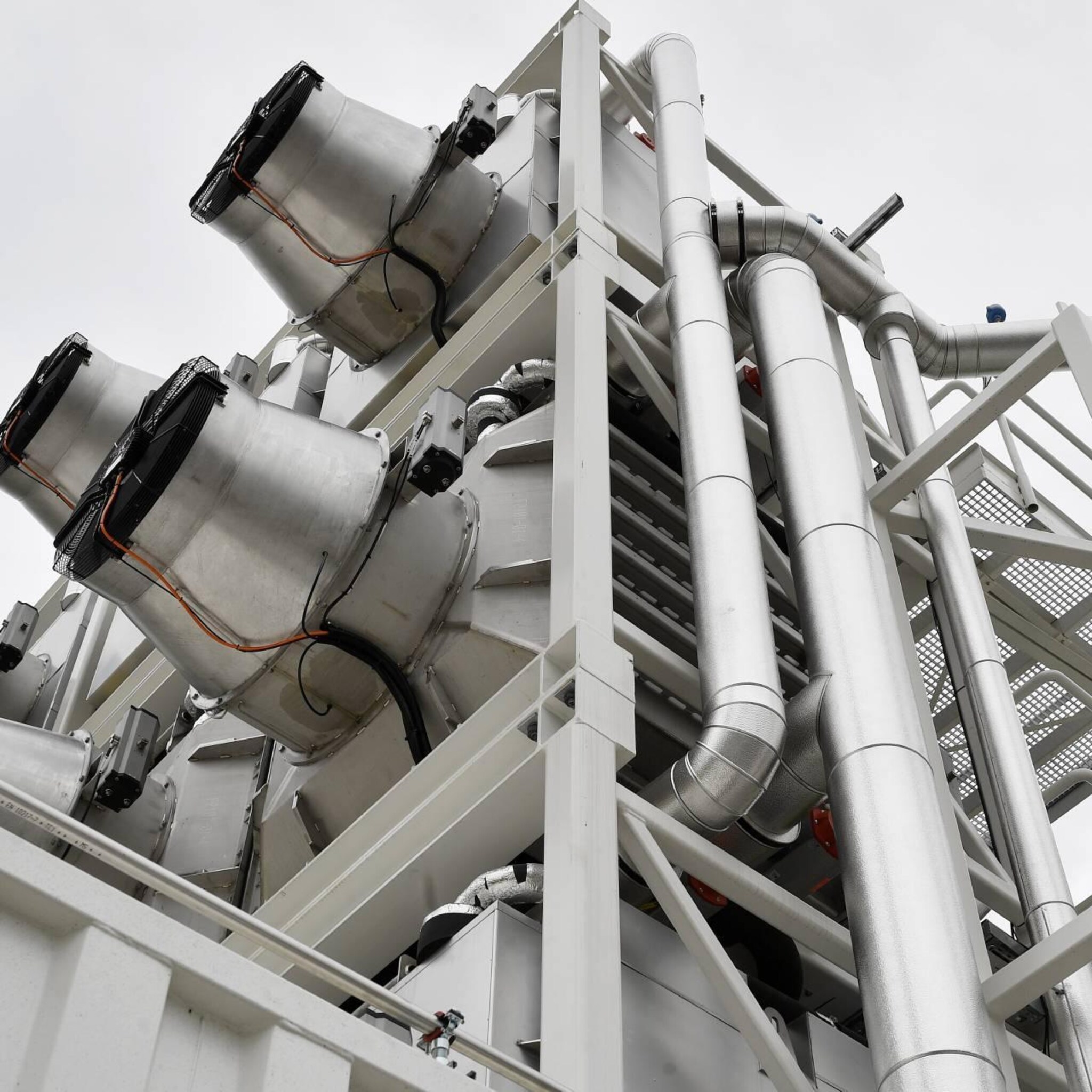 bedrijf dat co2 uit de lucht haalt bedient eerste grote klanten