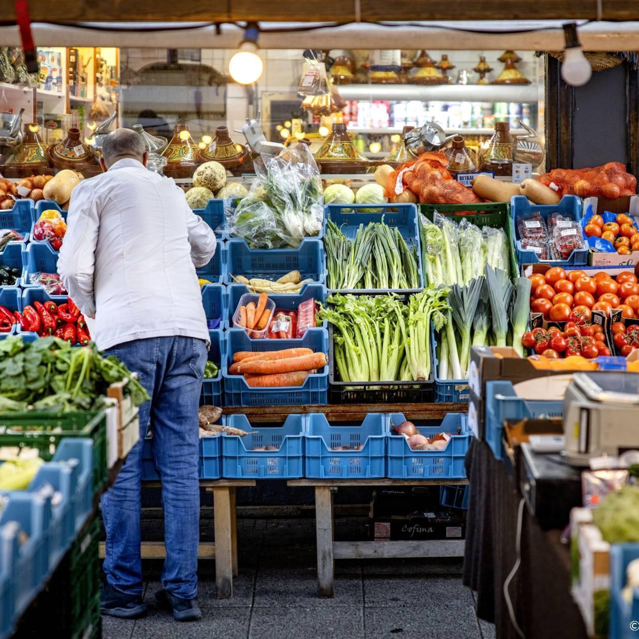 nederlanders aten net zo veel verse groenten en fruit als in 2021