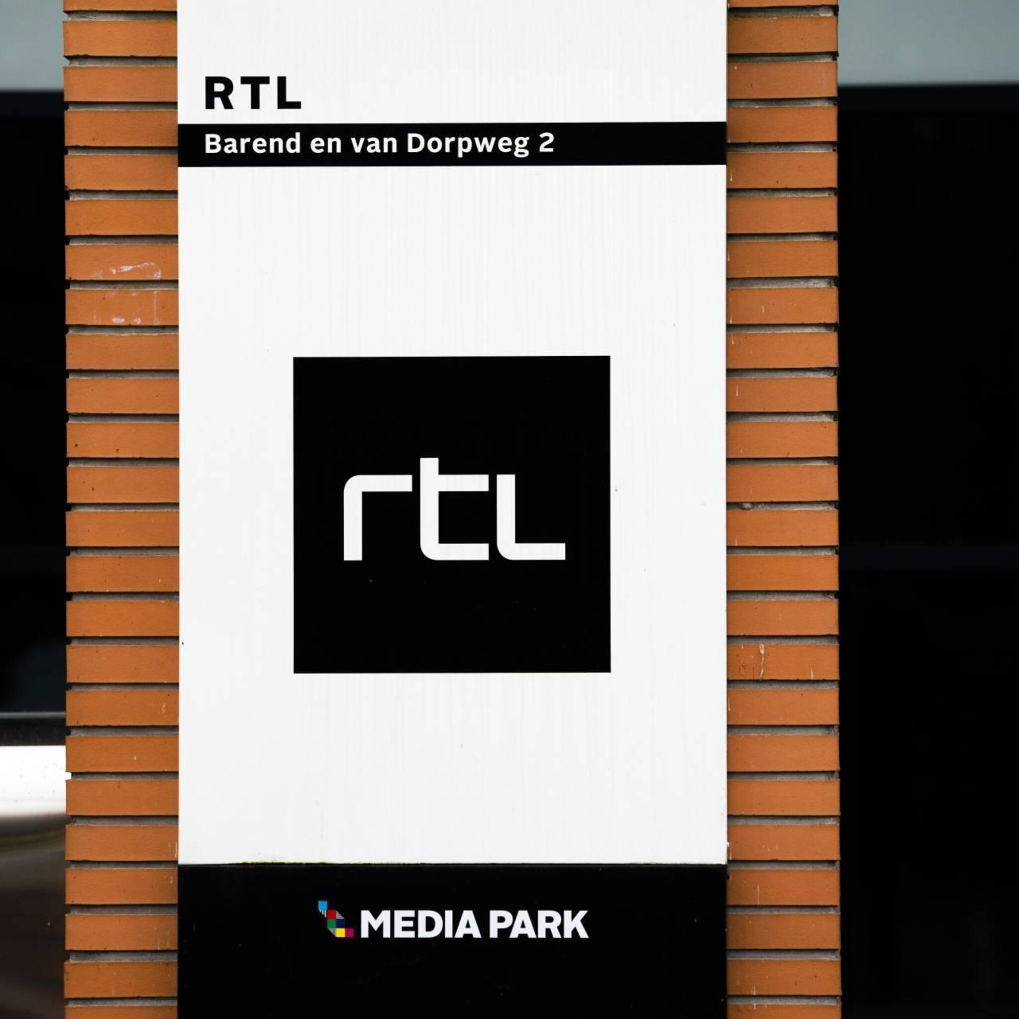 rtl en talpa hebben plannen om bezwaren over fusie weg te nemen