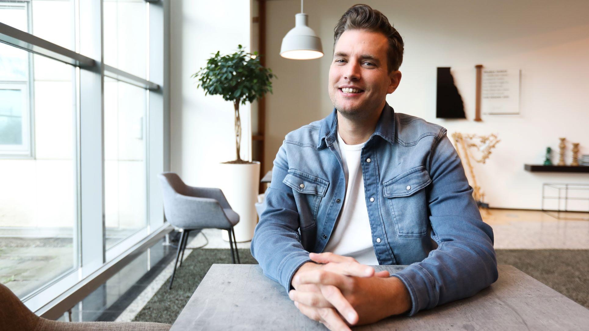 FinBuddy-oprichter Jeffrey van Dam is klaar voor de volgende pitch.