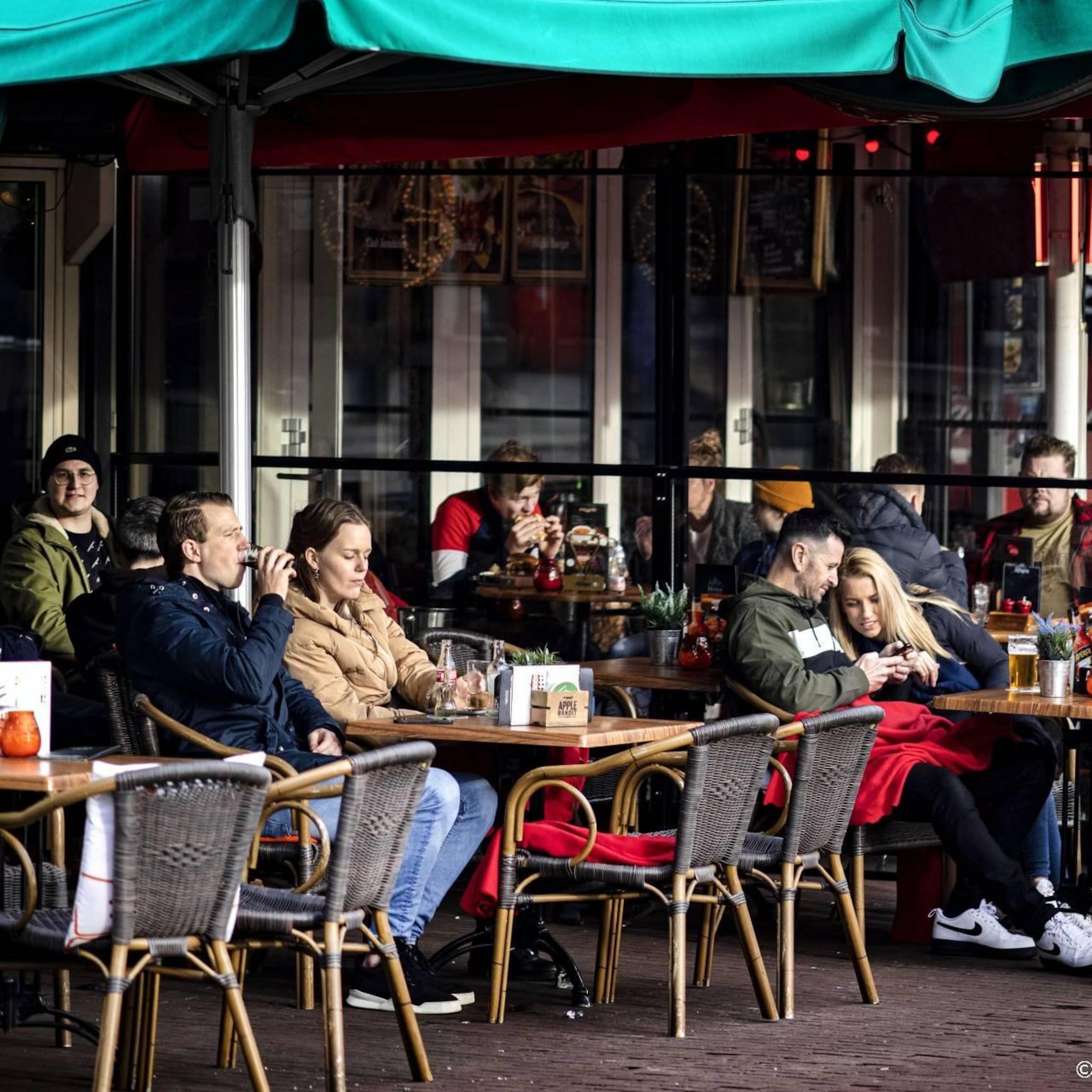 horeca moet prijzen verder verhogen vindt branchevereniging