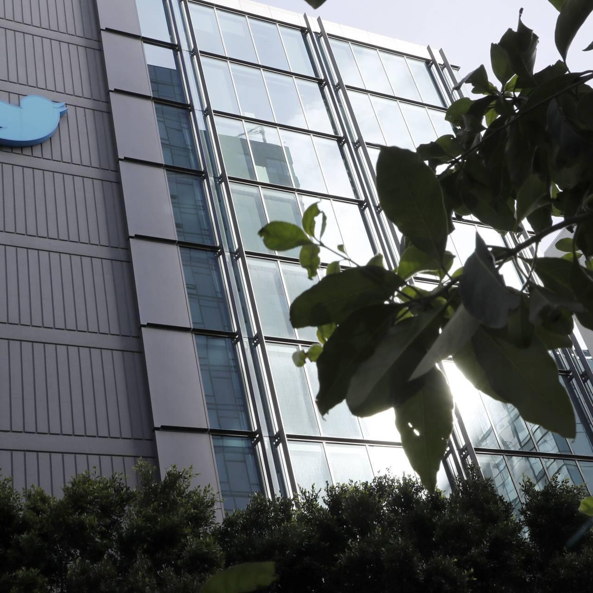 bloomberg meer banen weg bij afdelingen voor toezicht twitter