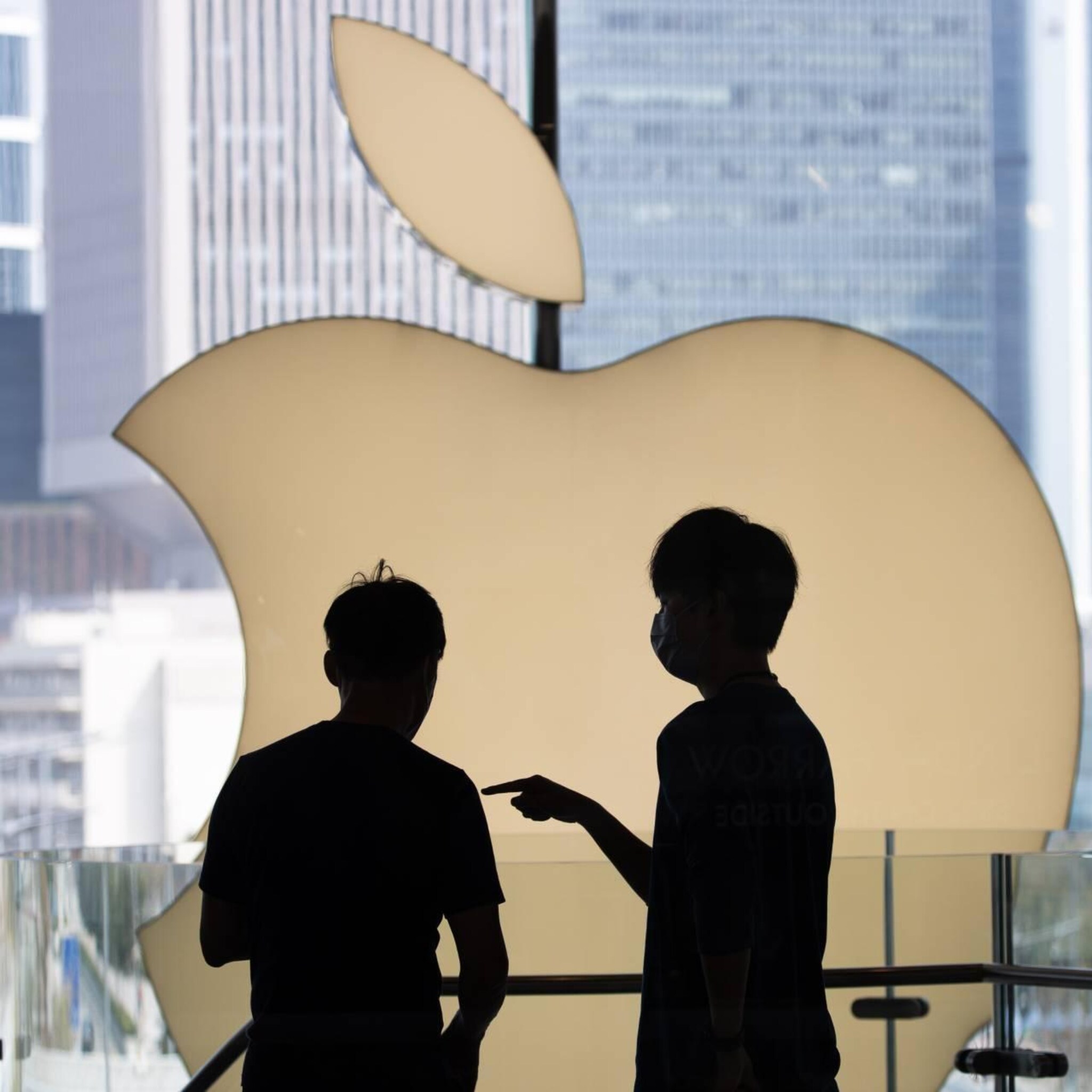 tesla en apple tonen herstel op hoger wall street