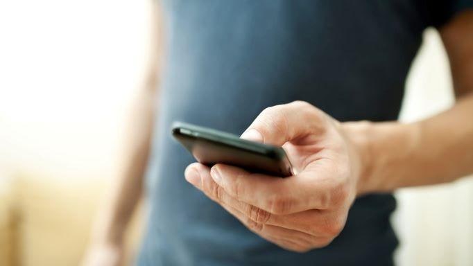 Hoe vaak en lang kijk jij op je smartphone? Foto: Shutterstock