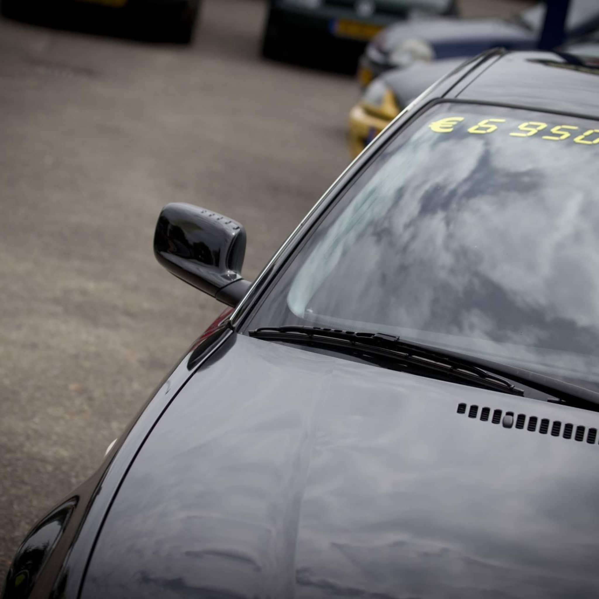 tweedehands auto s worden volgens autoscout24 alsmaar duurder