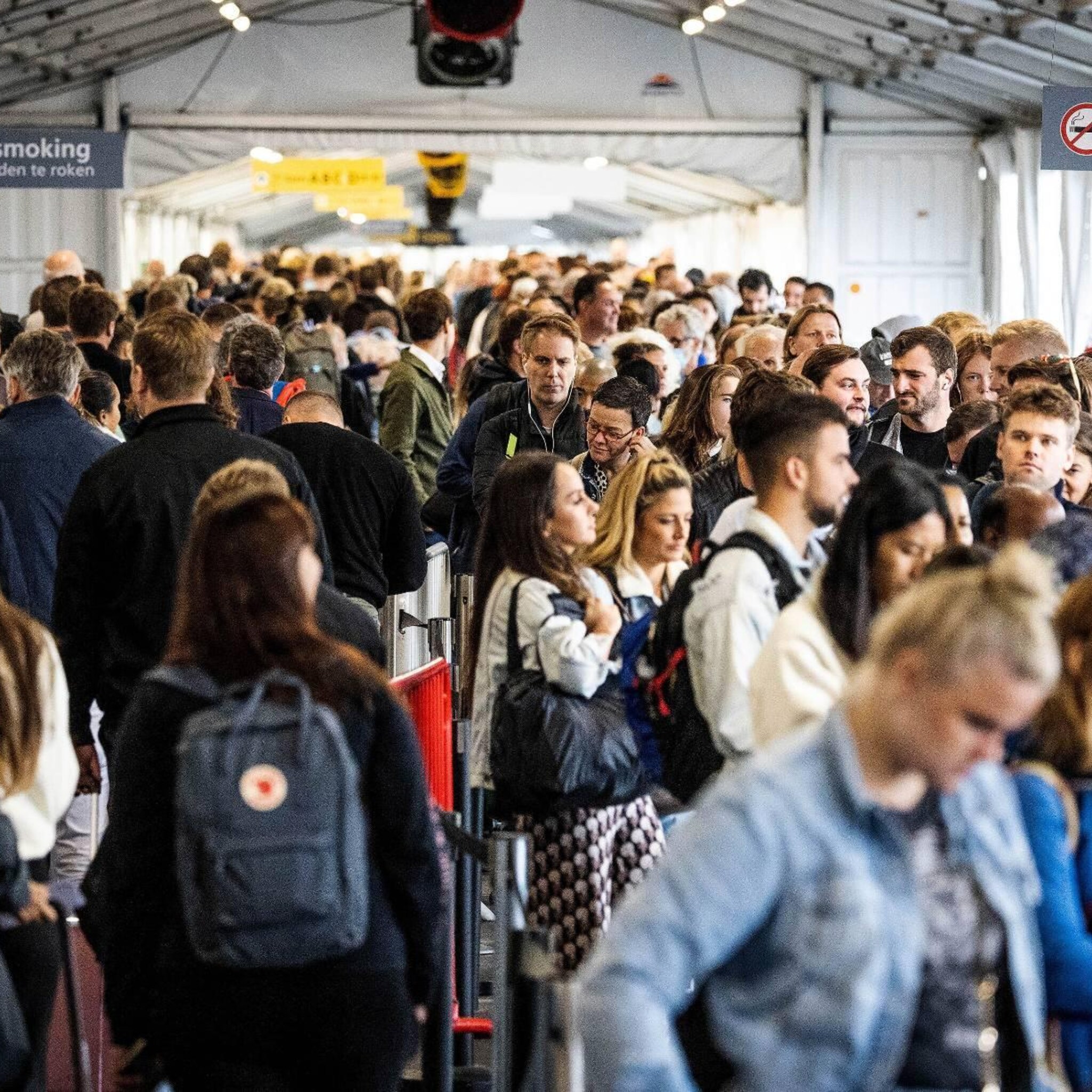schiphol verwerkte 4 miljoen passagiers in november