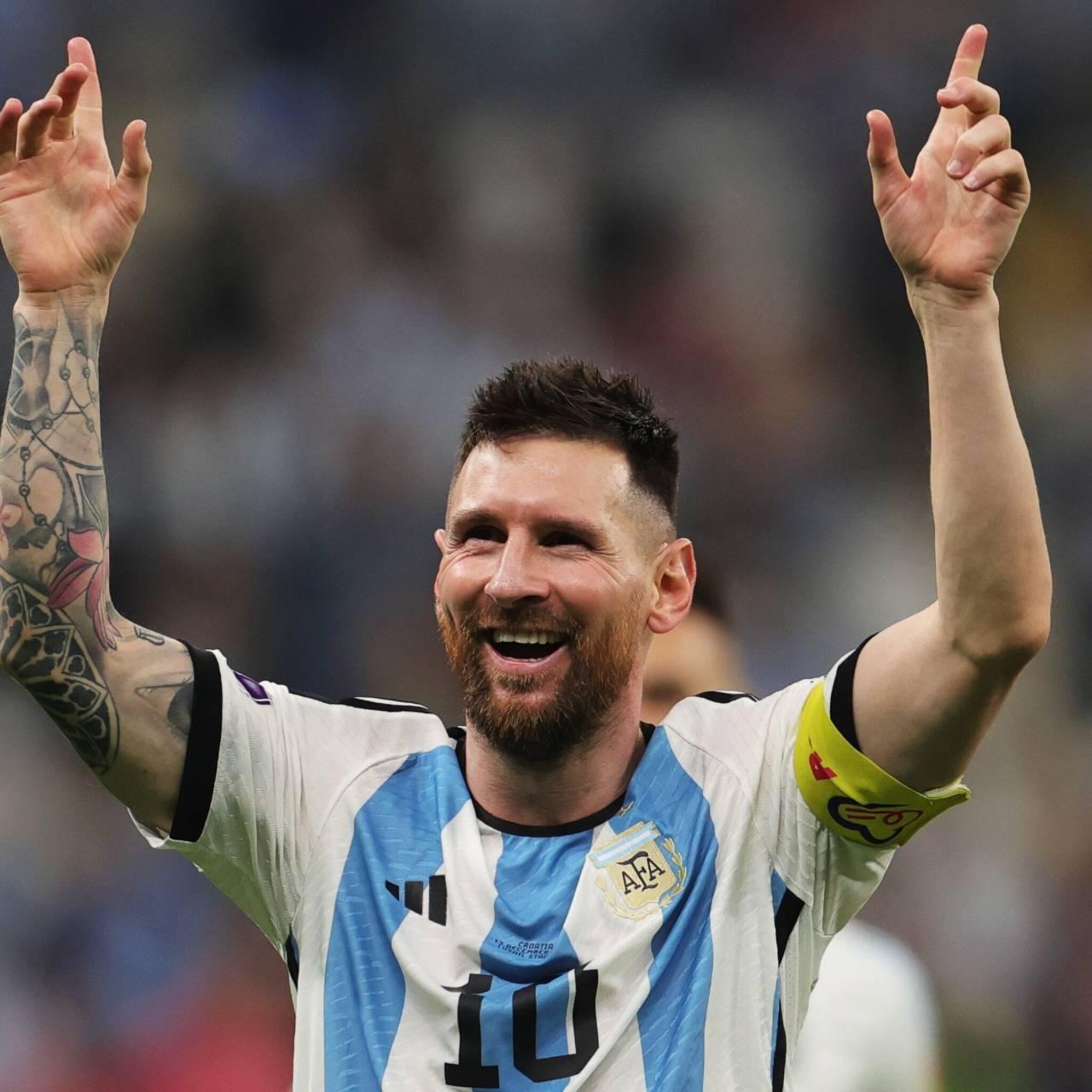 adidas enorm grote vraag naar voetbalshirts van messi