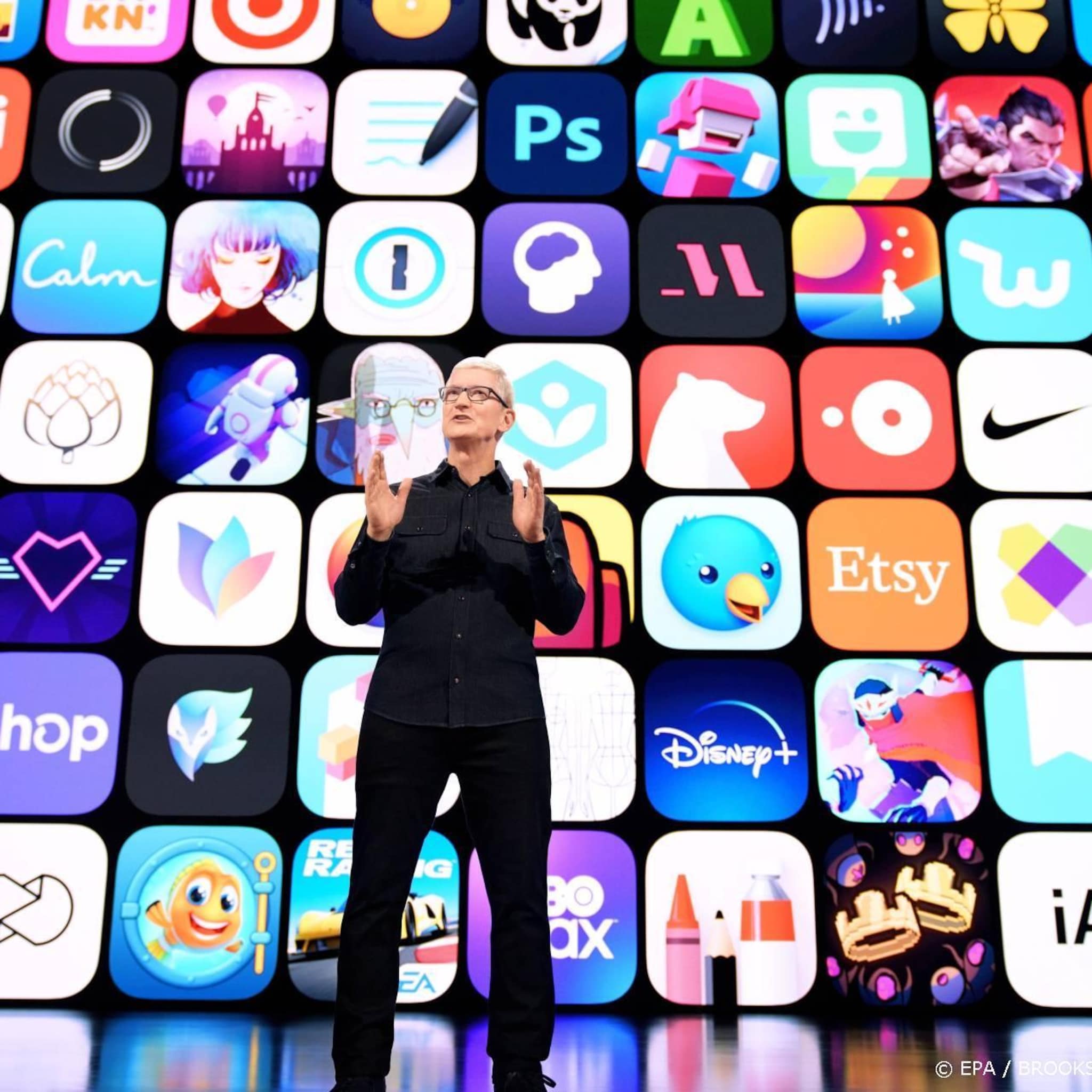 bloomberg apple opent deur voor alternatieve app store op iphone