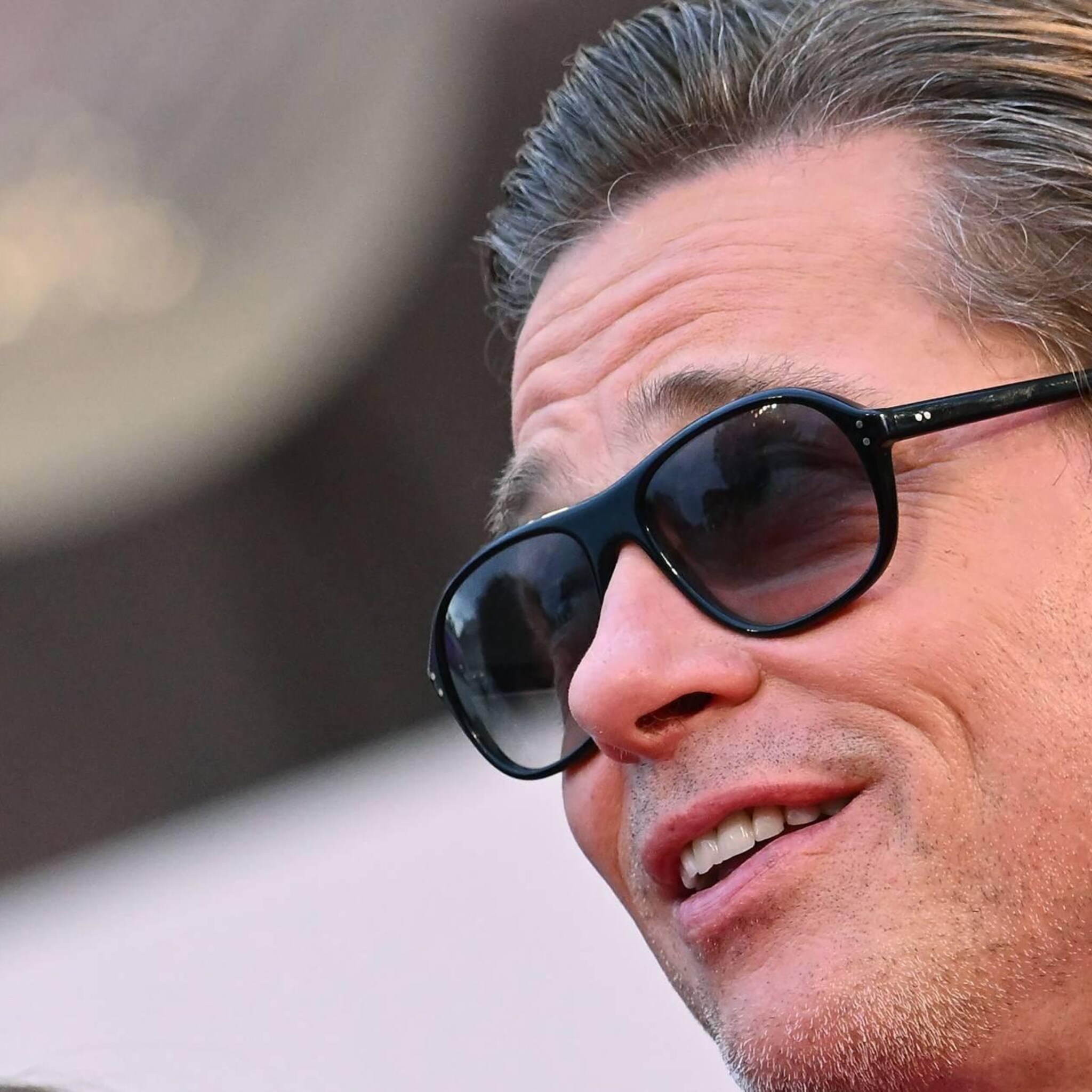 brad pitt verkoopt productiehuis aan frans mediawan