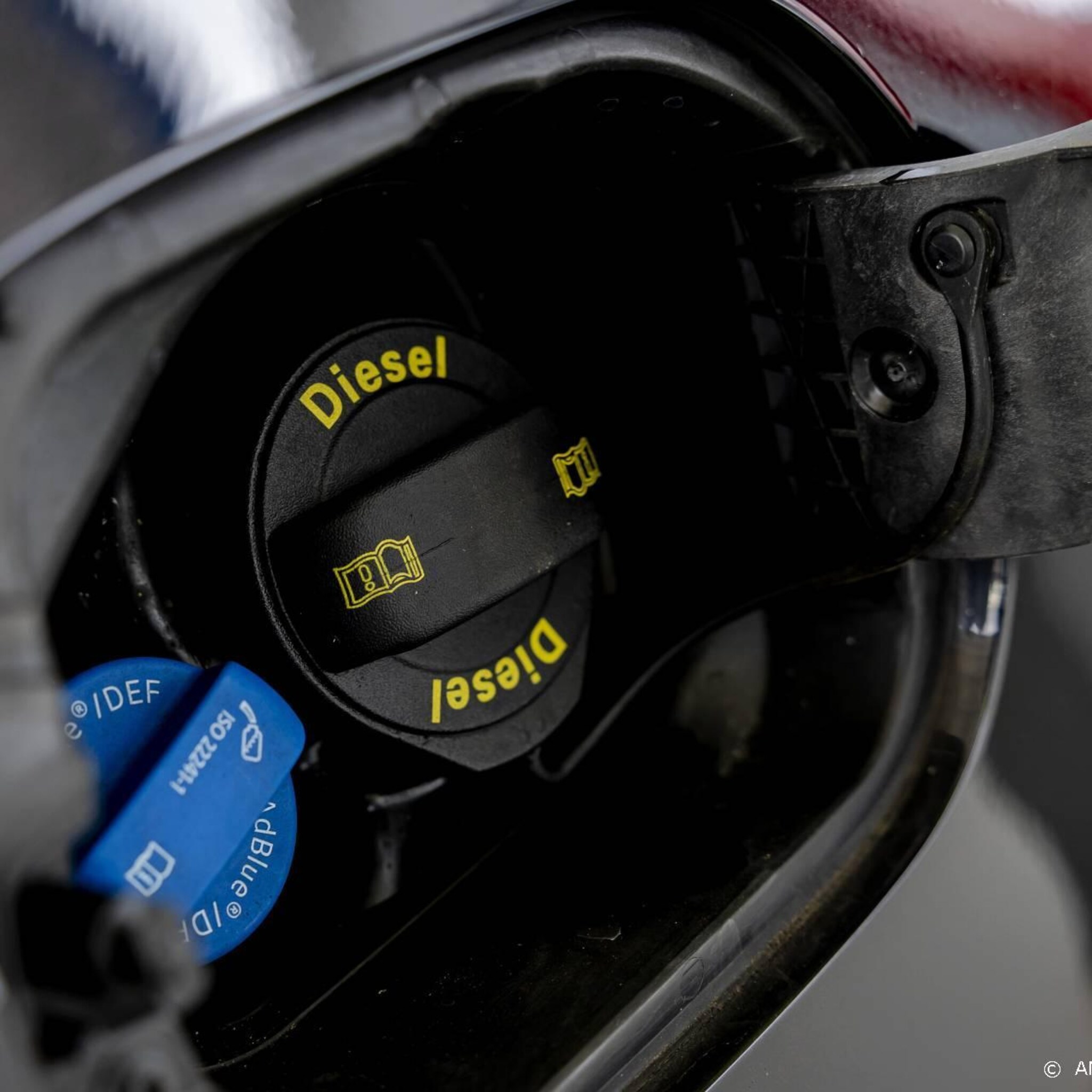 kenners dieselvoorraden europa lopen iets minder hard op