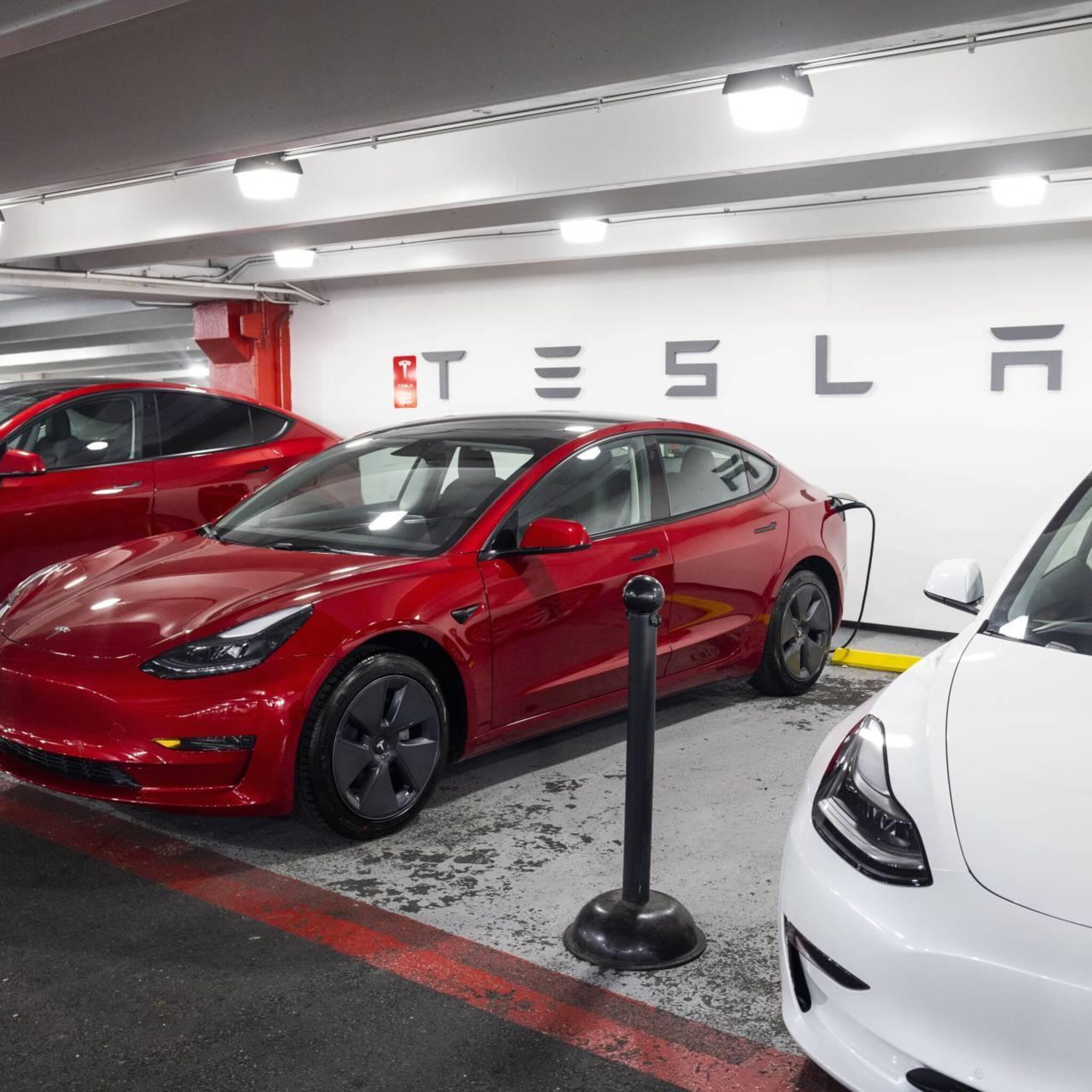 bronnen topman van tesla in china gaat gigafabriek texas leiden