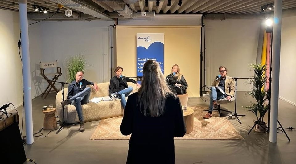 Maak kennis met acht startende ondernemers die de strijd aangaan in de Droomstart-pitch.