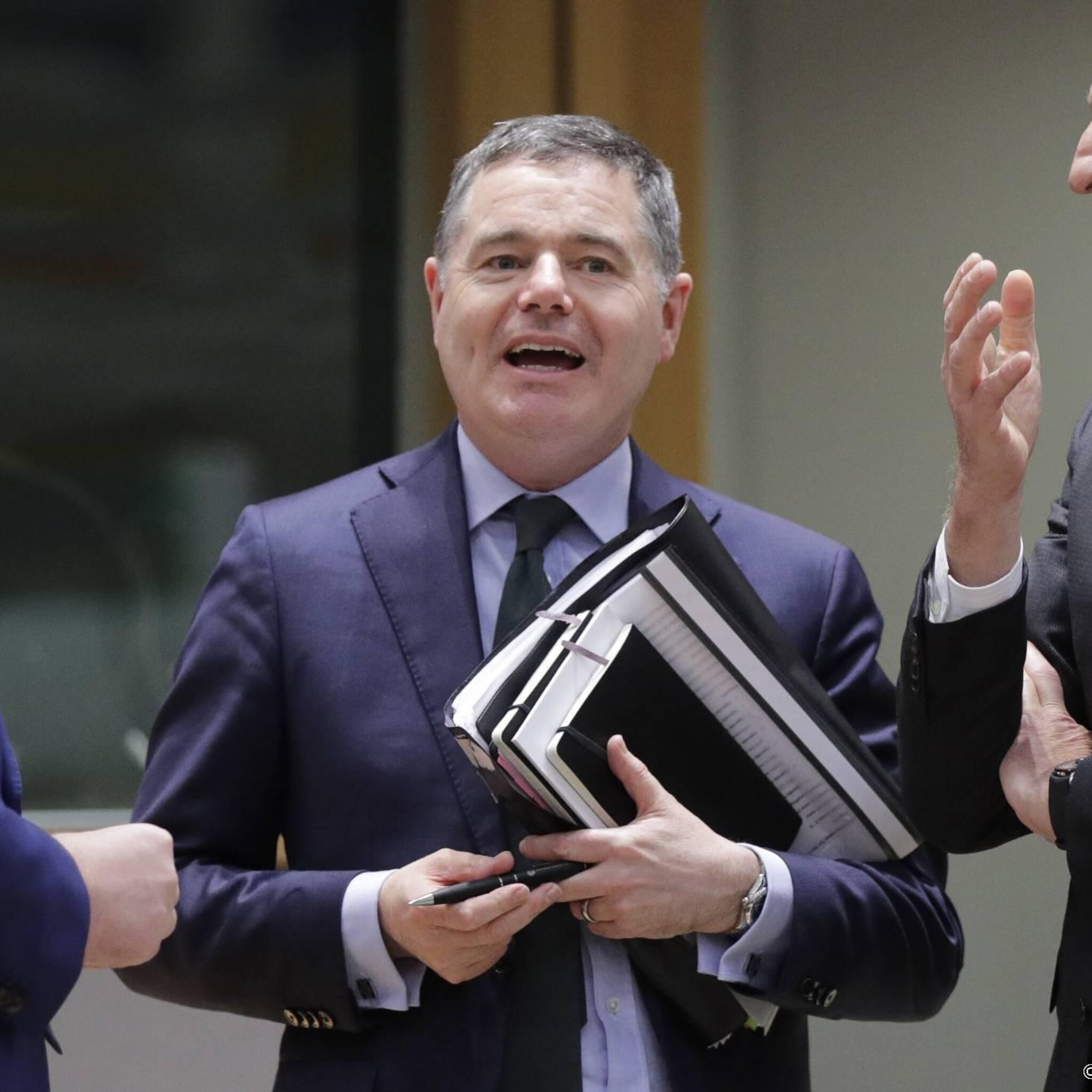 ierse minister donohoe formeel herkozen als eurogroepvoorzitter