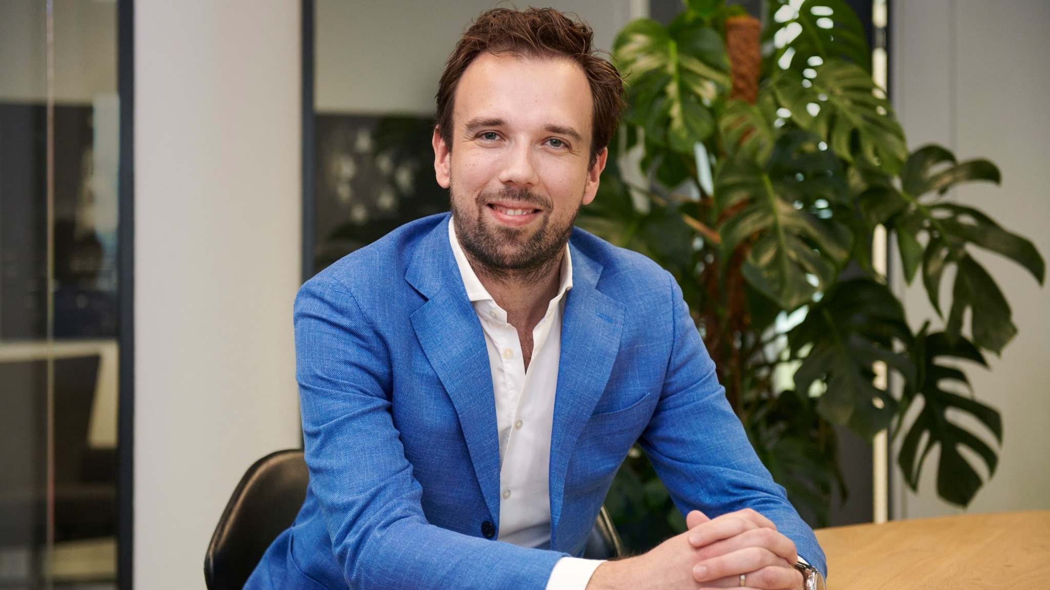 Joris Toonders gaf zijn medewerkers een wel heel bijzonder kerstcadeau. Foto: Yonego