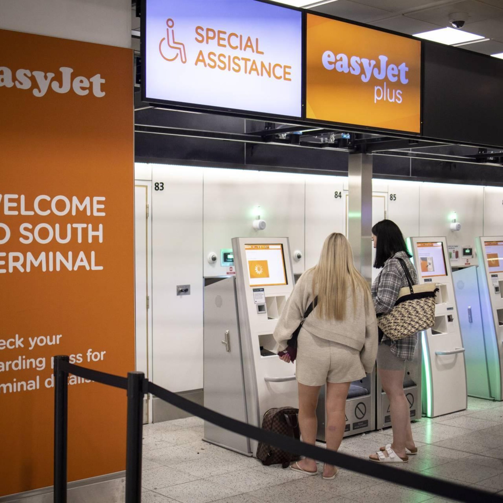 easyjet rekent op groei vakantievluchten ondanks inflatiepijn