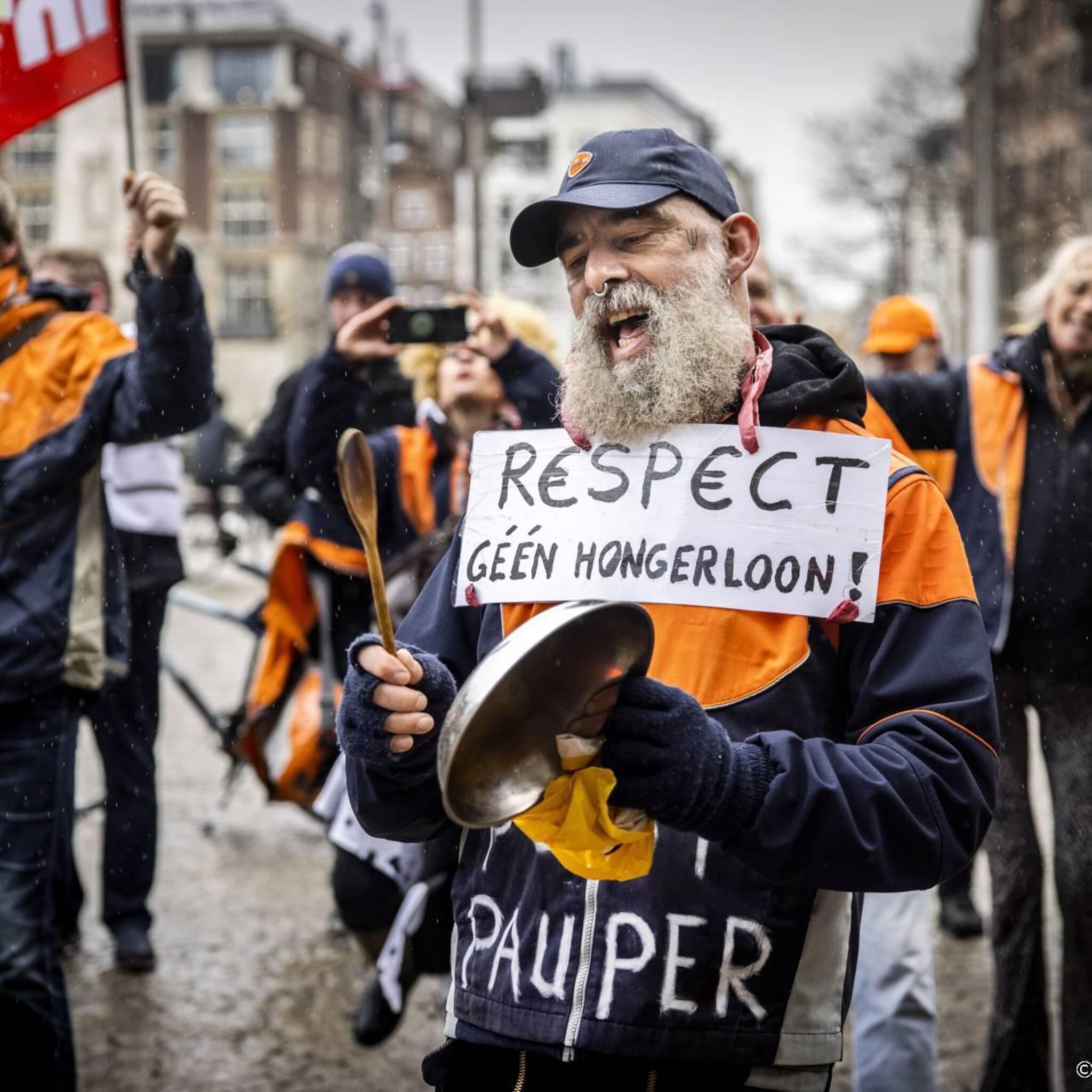 fnv op zeer korte termijn nieuwe acties bij postnl