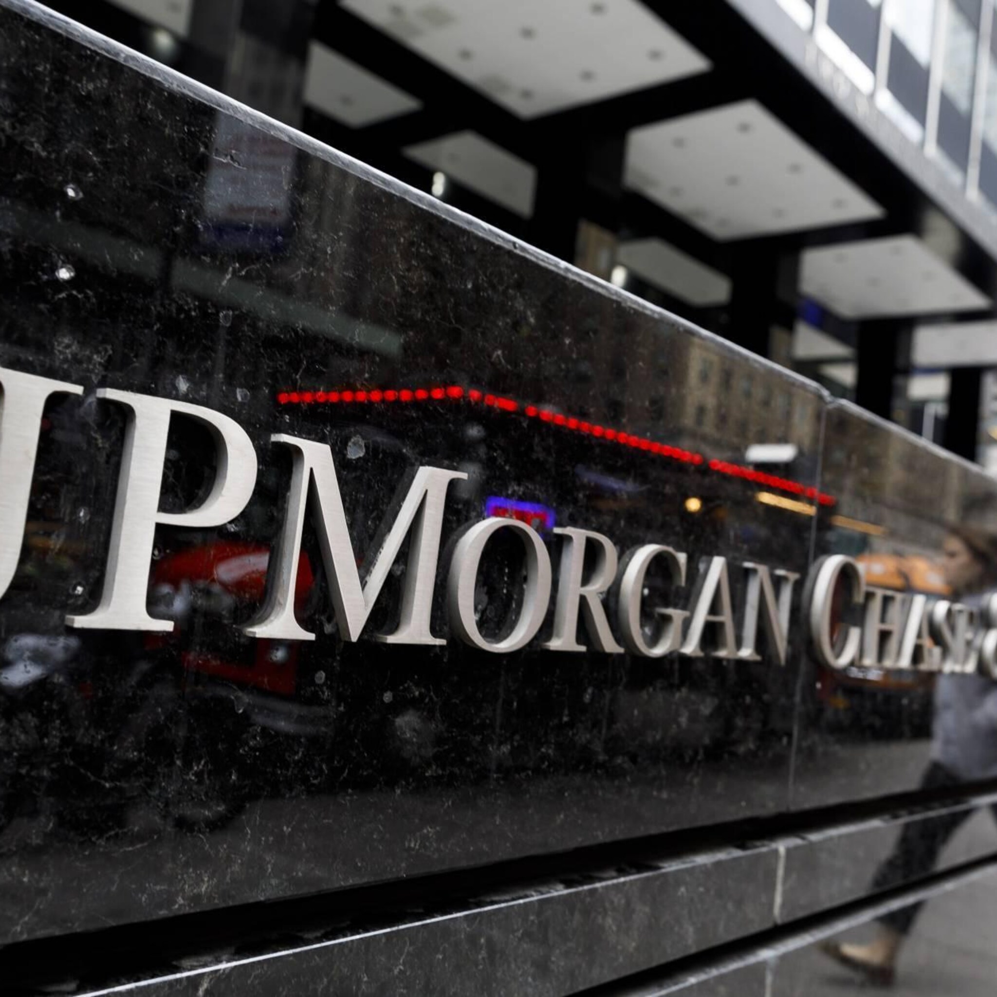 aanklagers epstein beginnen zaak tegen deutsche bank en jpmorgan