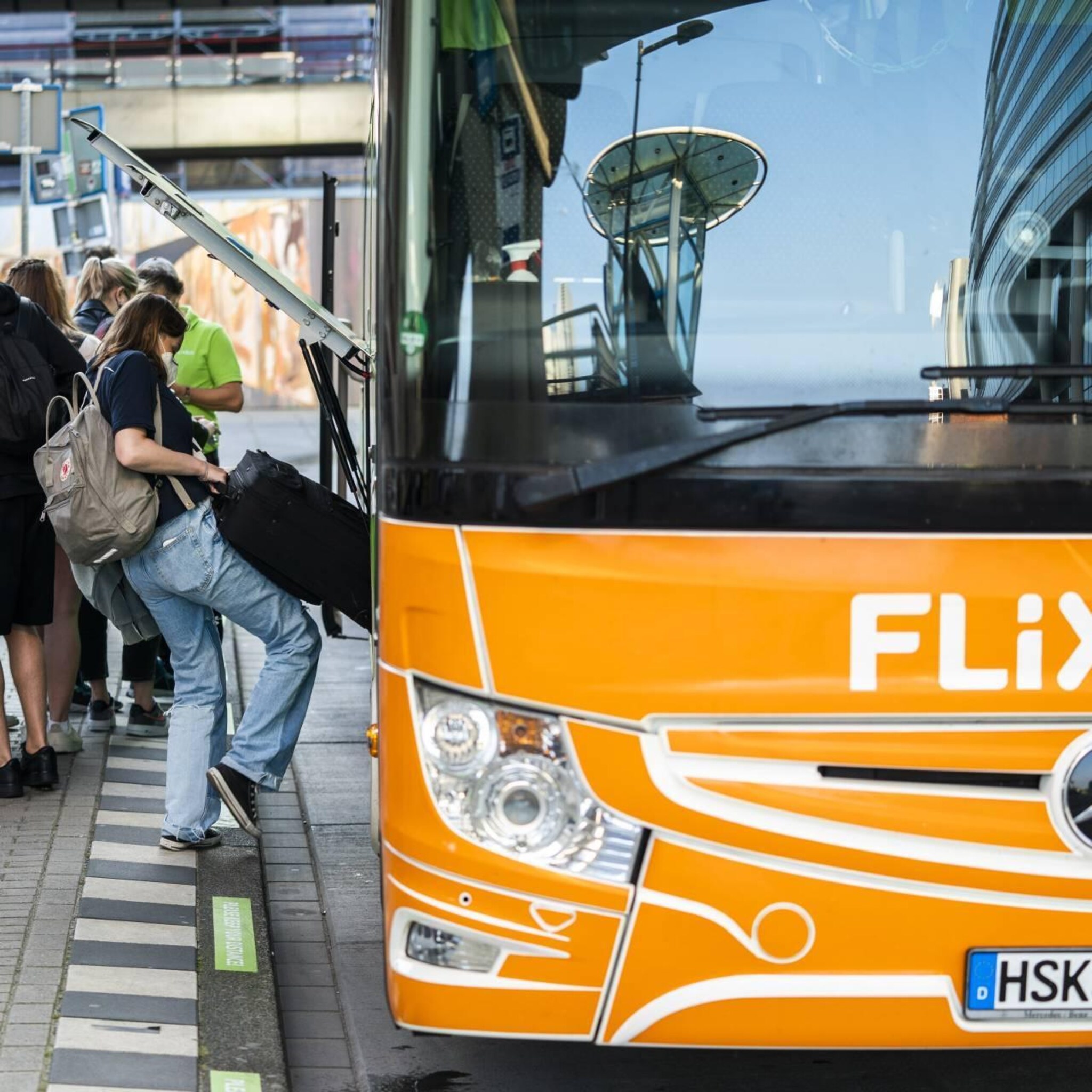shell en flixbus gaan samen alternatieve brandstoffen ontwikkelen