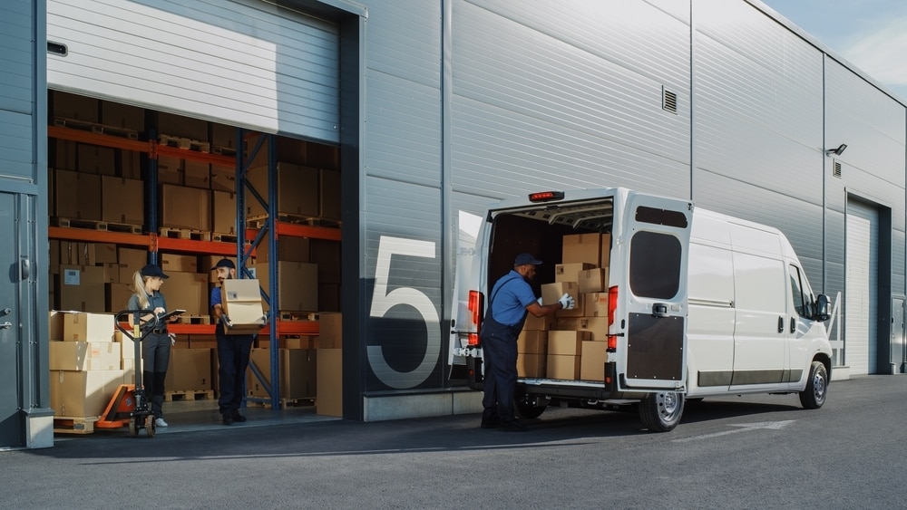 Door veranderingen in de e-commerce wereld hebben koeriersbedrijven het moeilijk. Ze moeten zich aanpassen aan de nieuwe werkelijkheid. Foto: Trunkrs
