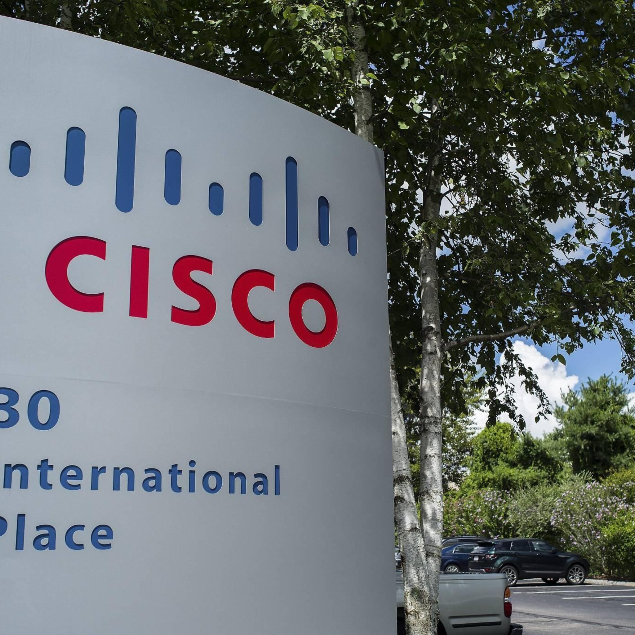 cisco systems stijgt op lager wall street na sterk kwartaal