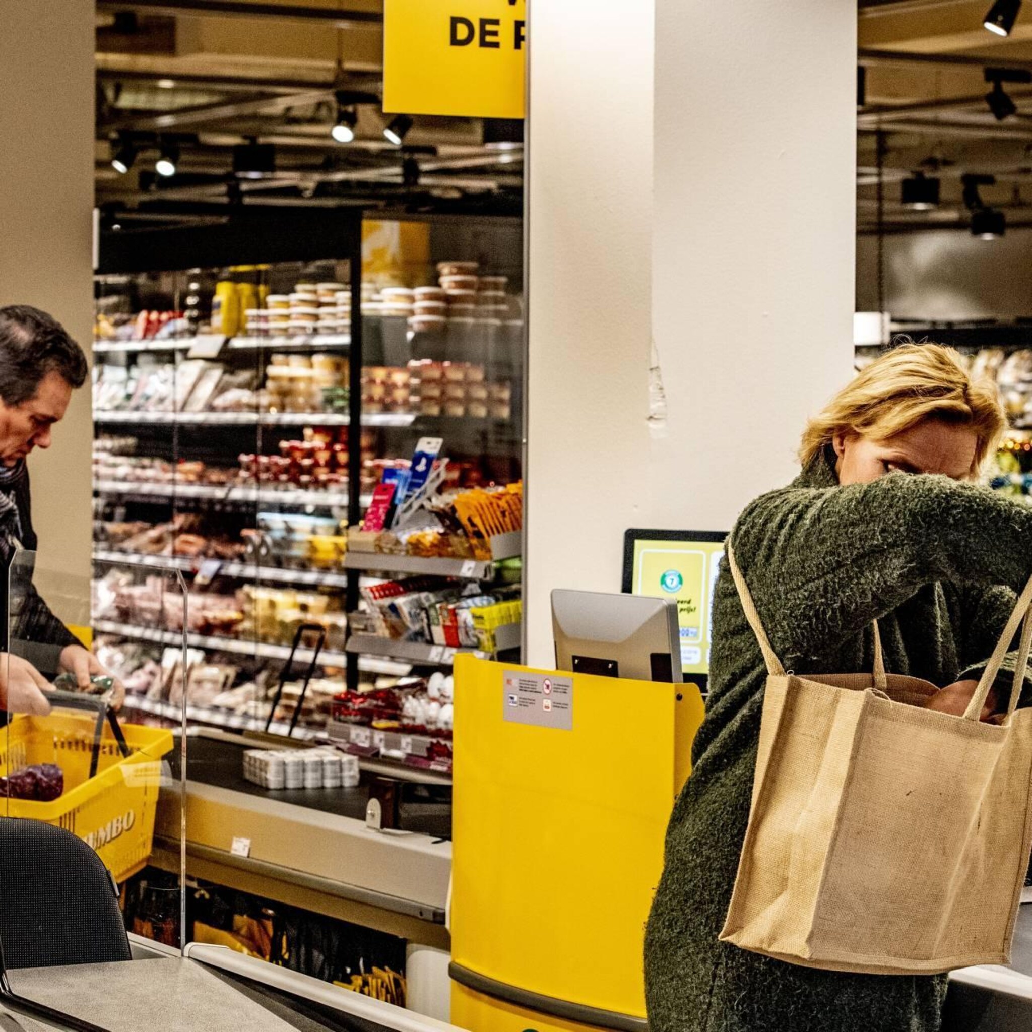 cbs consumentenvertrouwen blijft op dieptepunt