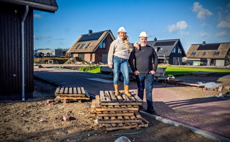 Peter van der Vlist en Tamara Mourits zijn op zoek naar nieuwe medewerkers en doen dit via 'open hiring'. Foto: Frank de Roo