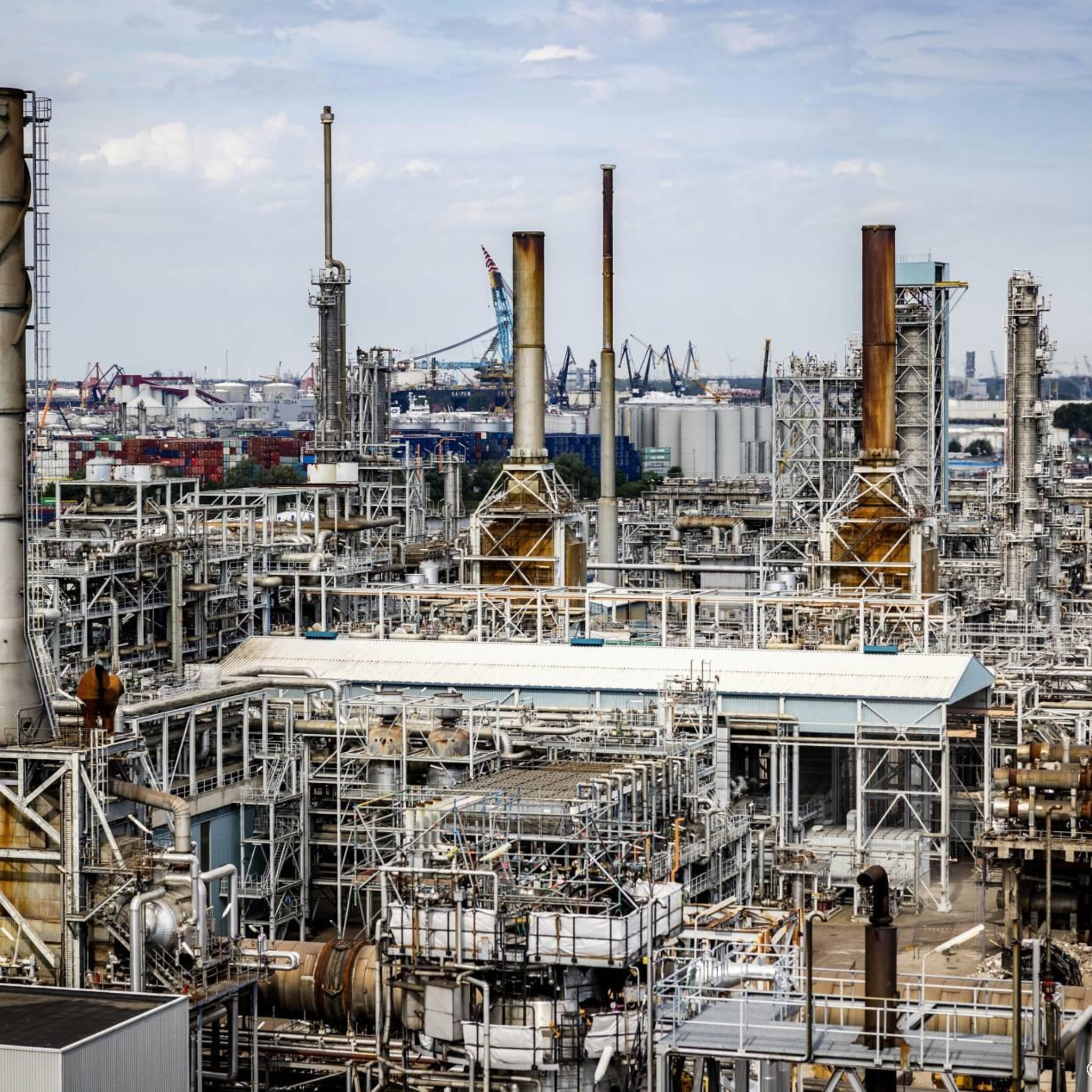 pensioenfonds pmt belegt niet meer in 19 vervuilende bedrijven