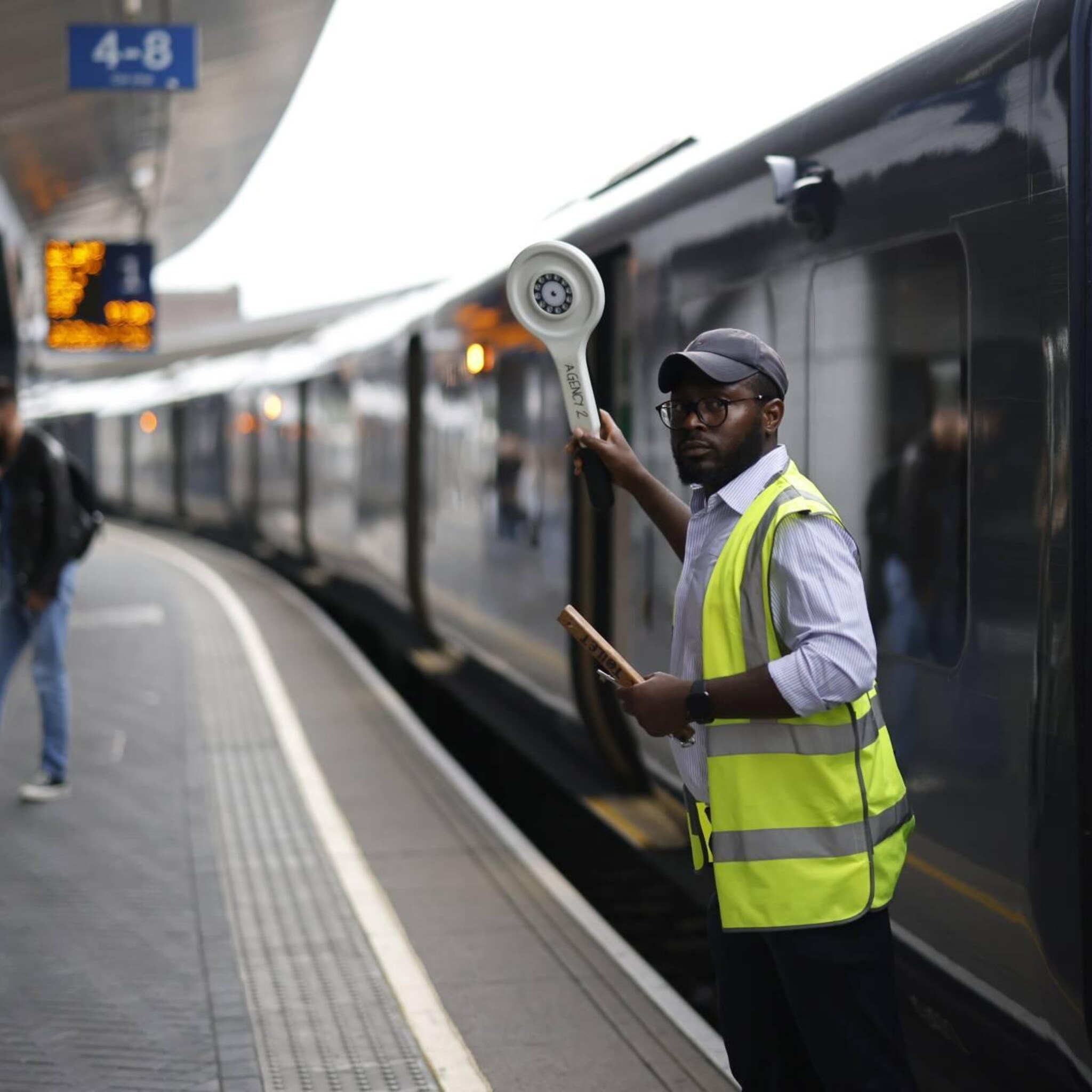 acties op brits spoor deels opgeschort