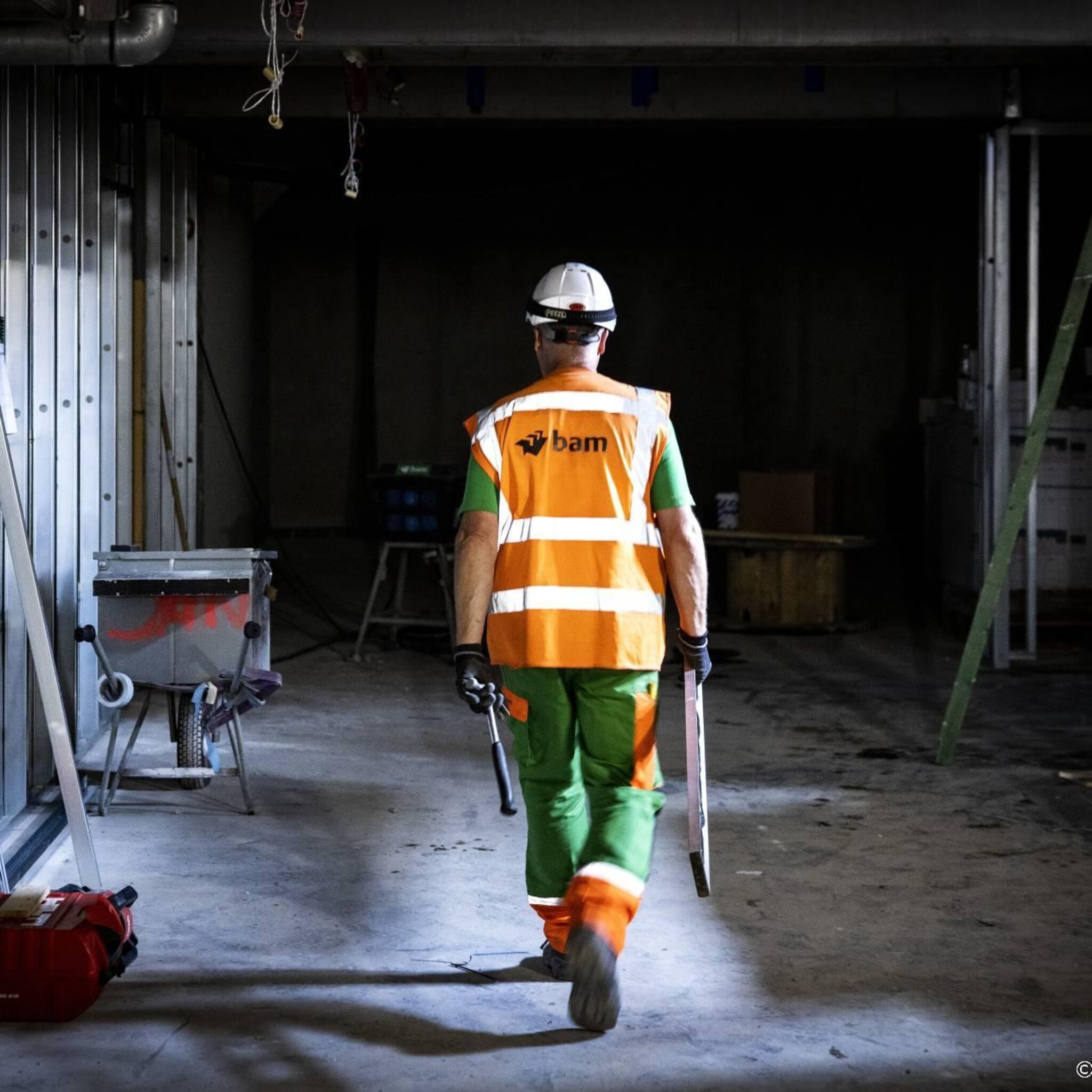 aandacht bij bam op impact stikstofuitspraak rvs en fiod inval