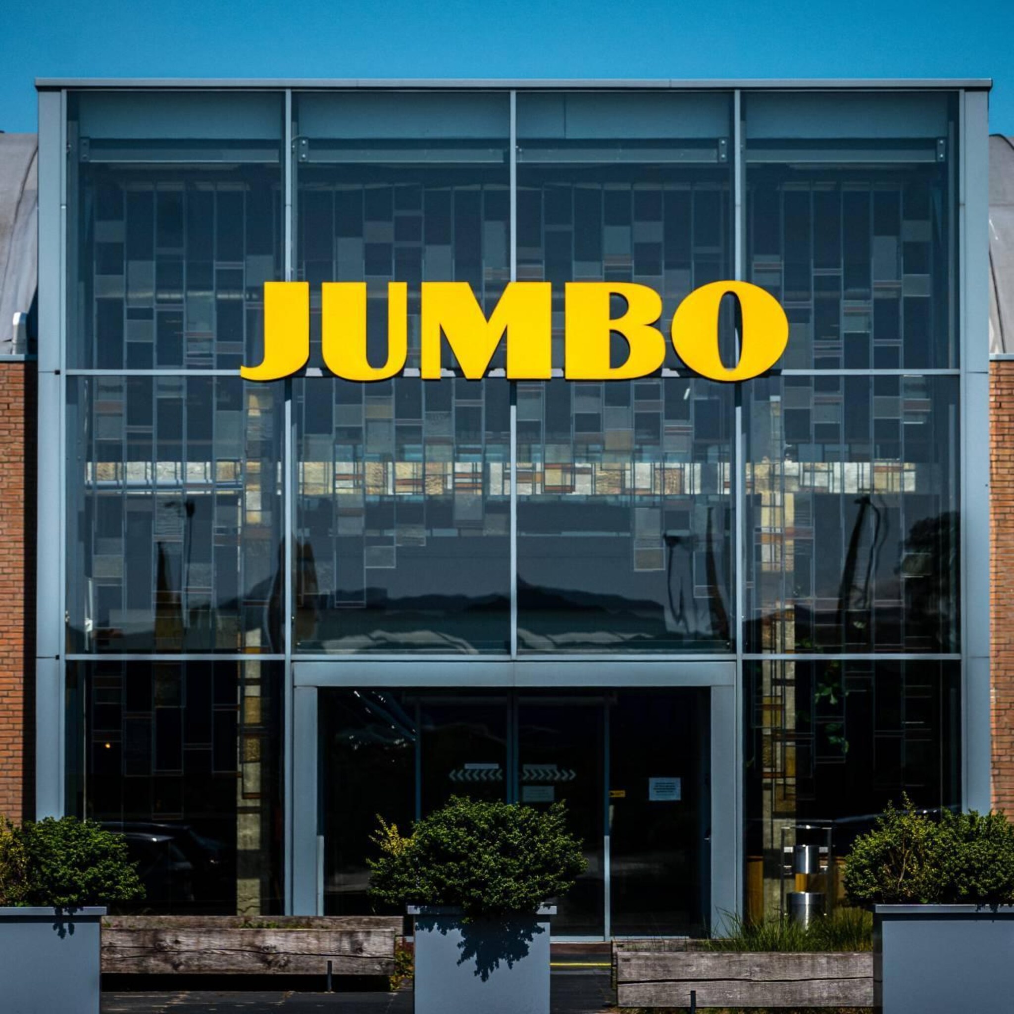 jumbo stopt per direct met omstreden reclamespot rond wk qatar