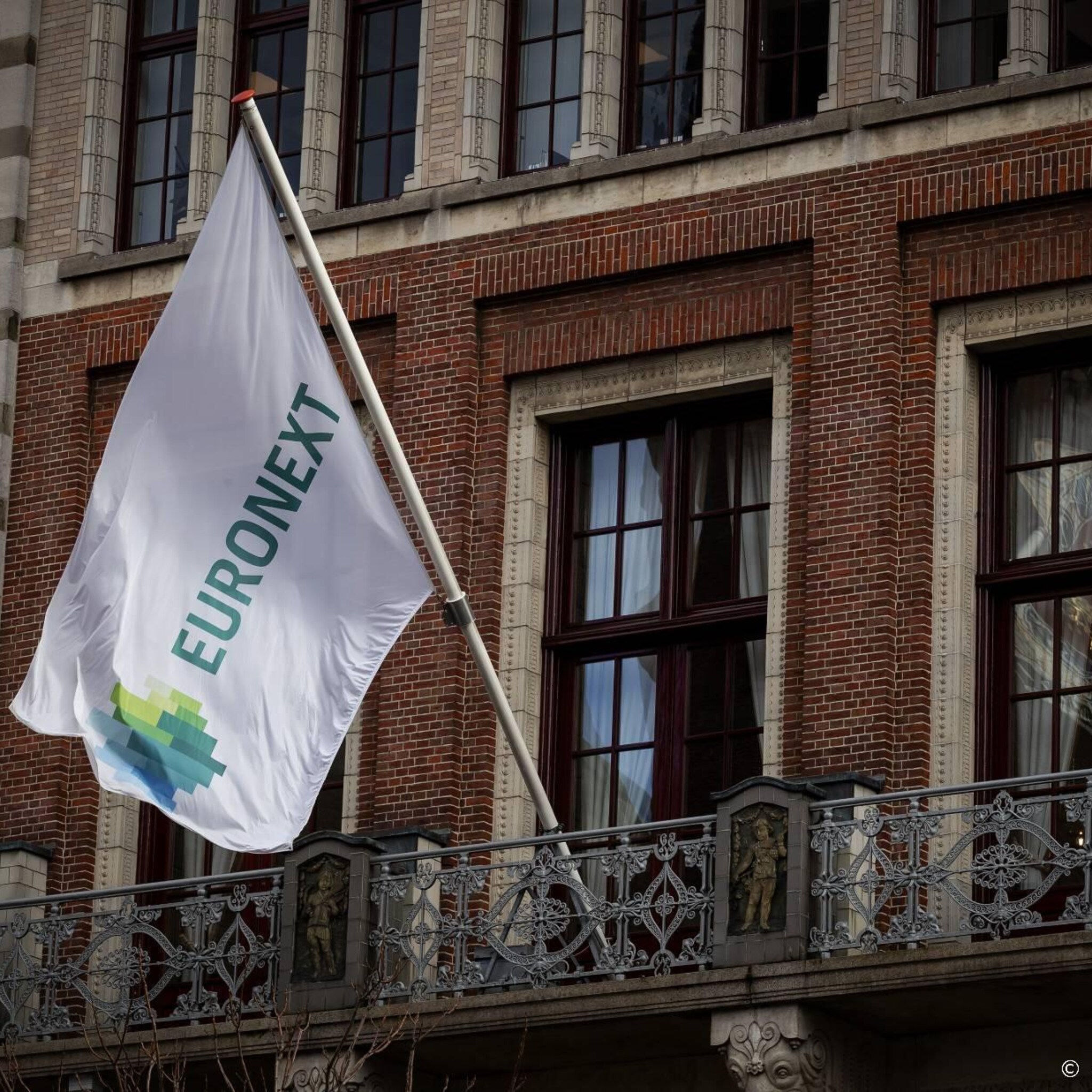 thuisbezorgd moeder just eat en prosus aan kop in groene aex