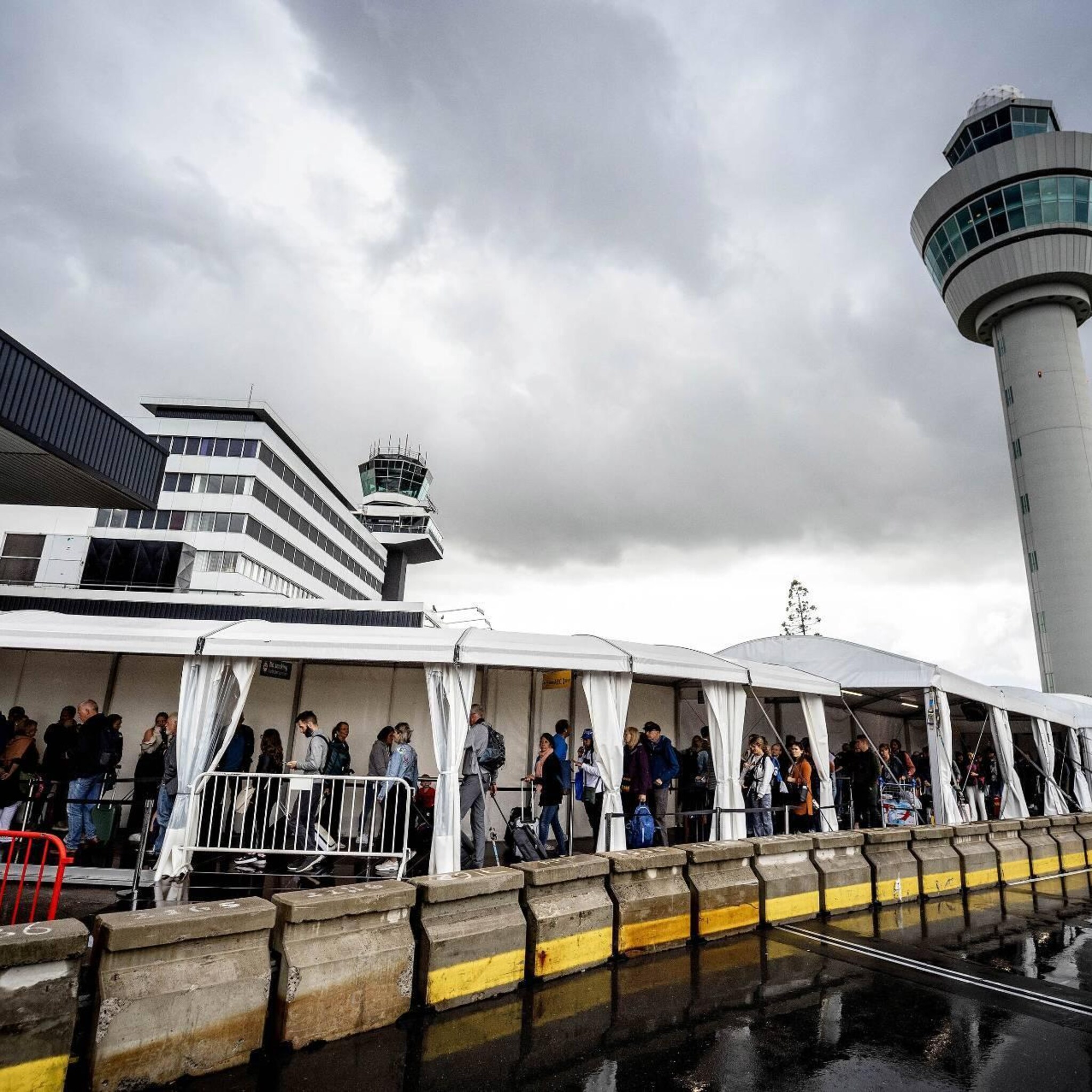 schiphol verlengt compensatieregeling voor vluchtmissers