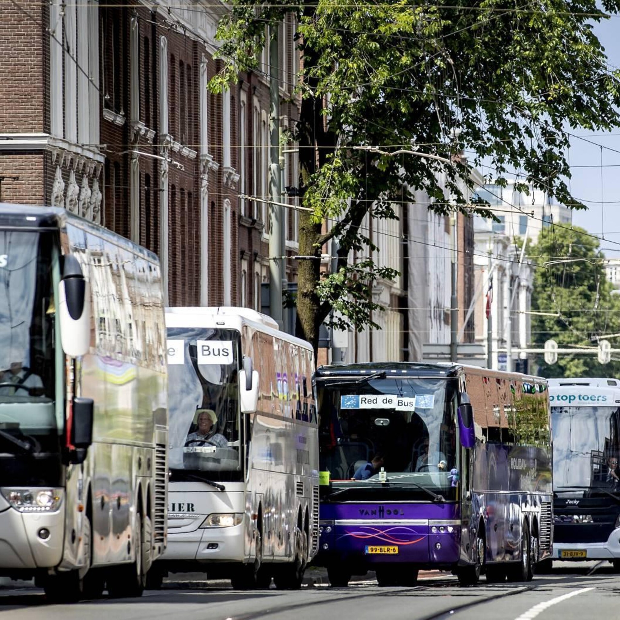 touringcarsector busreizen nog in trek ondanks hoge dieselprijs