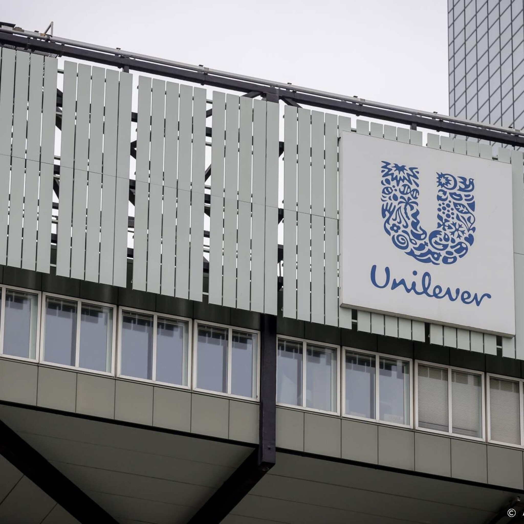 forse prijsstijging helpt unilever aan hogere omzet