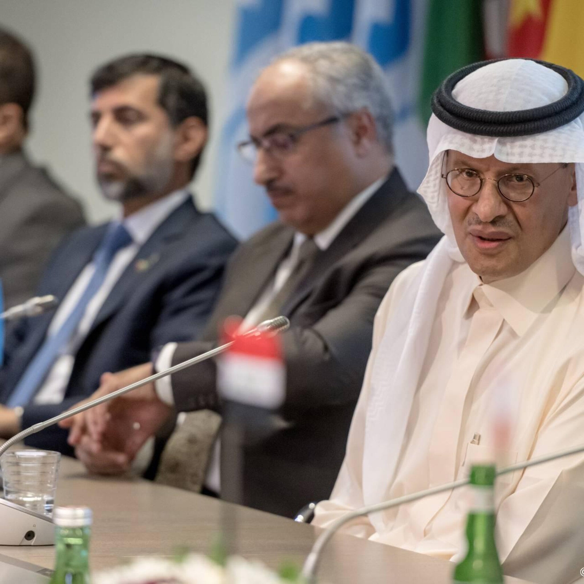 saudische minister kritisch over vrijgeven oliereserves vs