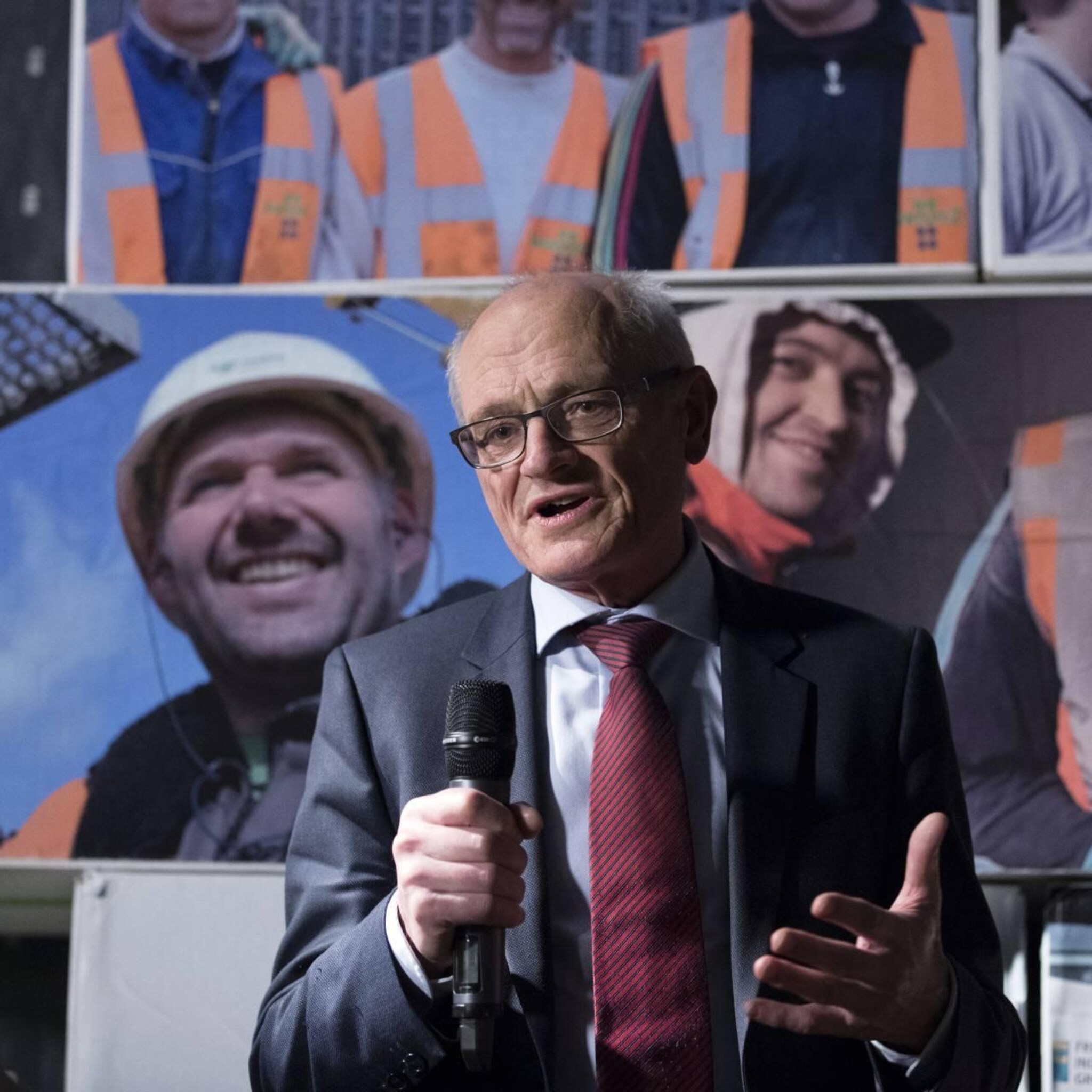 miljonair sanderink blijft baas centric om stapt naar rechter