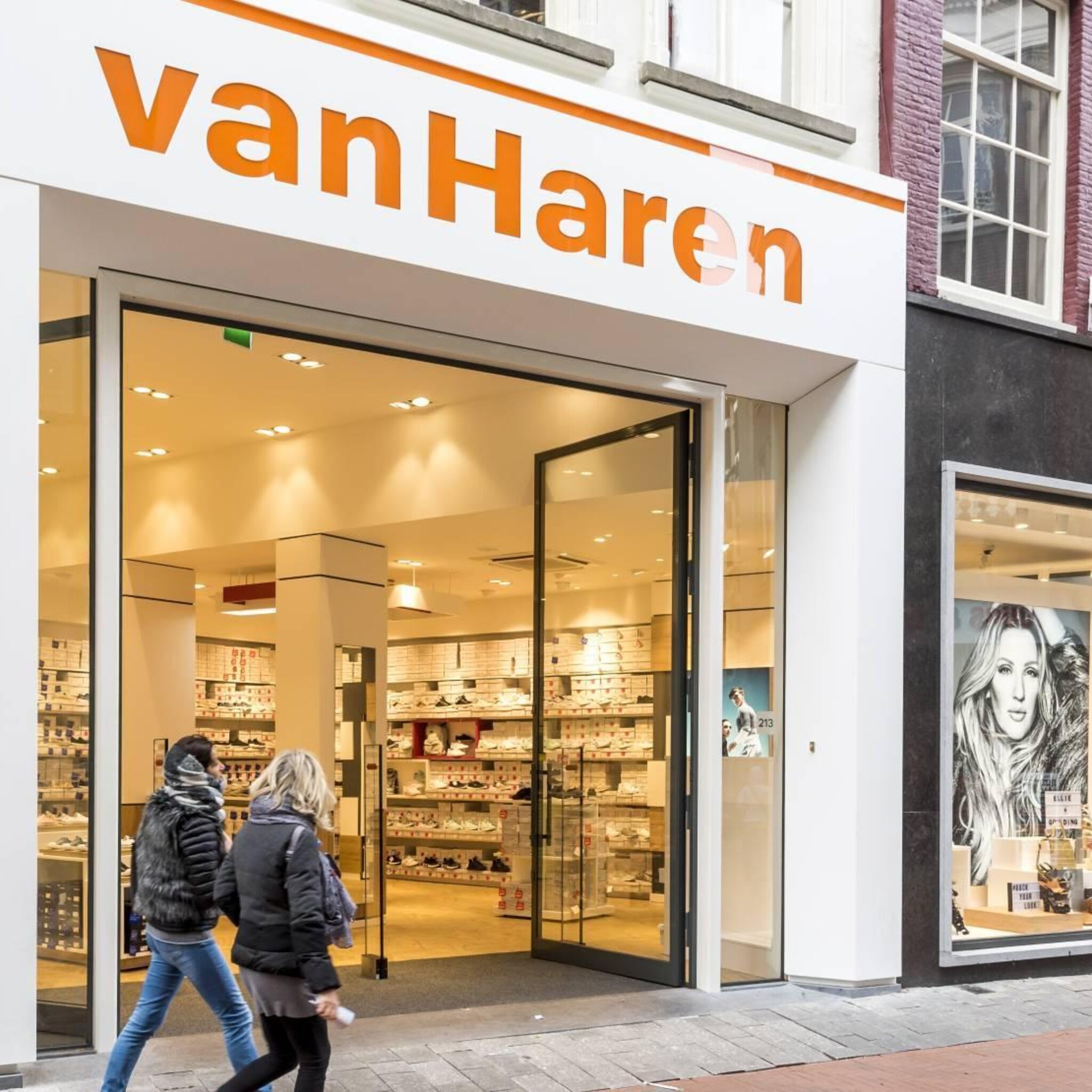 vanharen mag schoenen blijven verkopen die op dr martens lijken