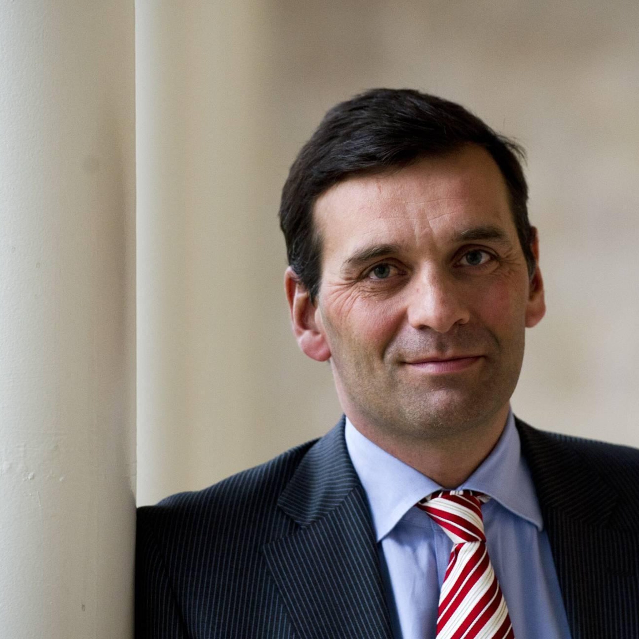 voormalig topman action wordt baas duitse parfumerieketen douglas