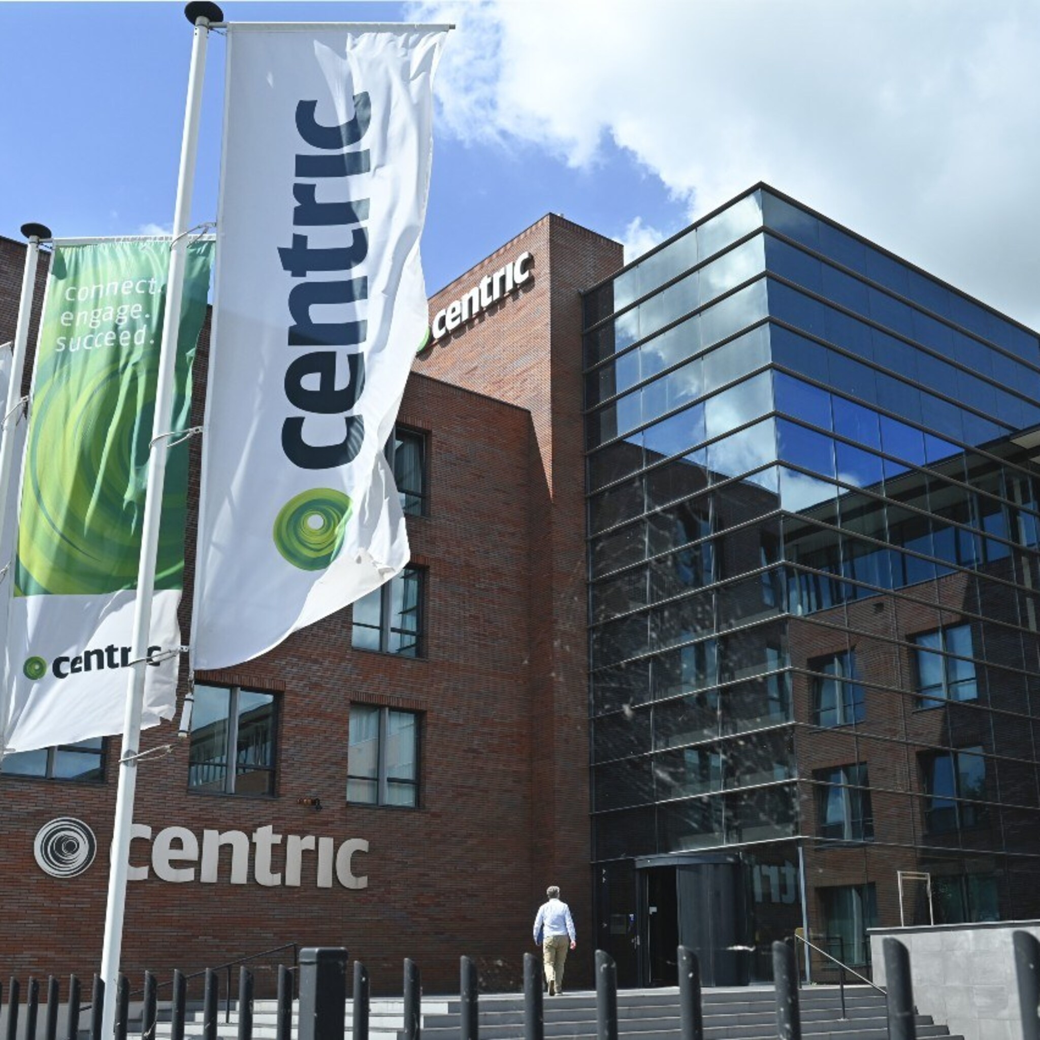 zaak sanderink centric om treft voorbereidingen voor stap naar ondernemingskamer